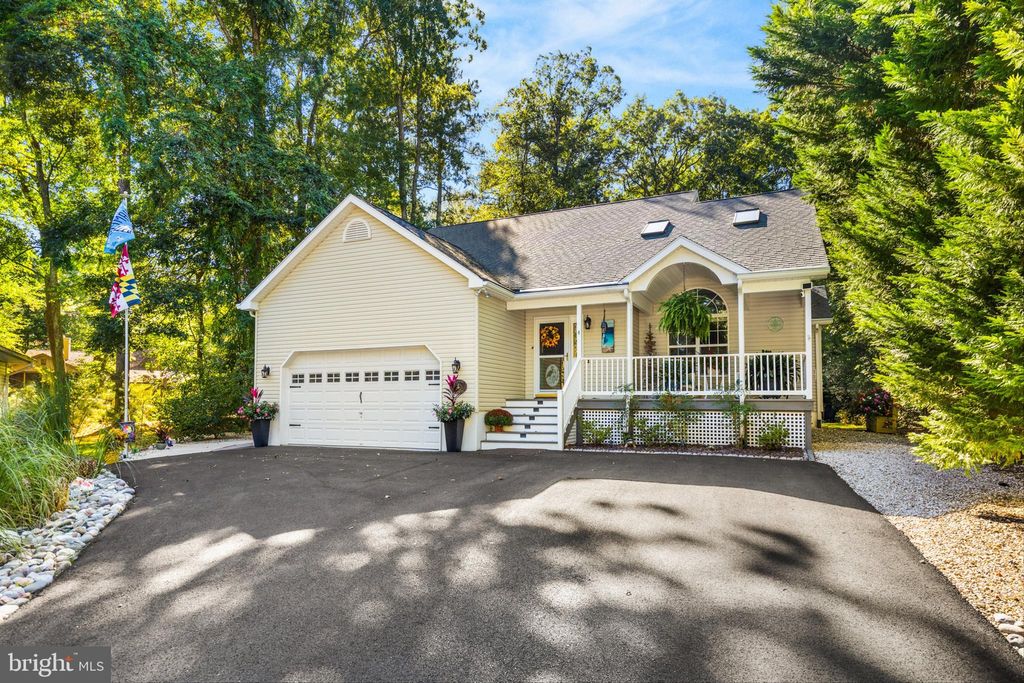Photo of 4 Pirate Place, OCEAN PINES, MD 21811 (MLS # MDWO2033858)