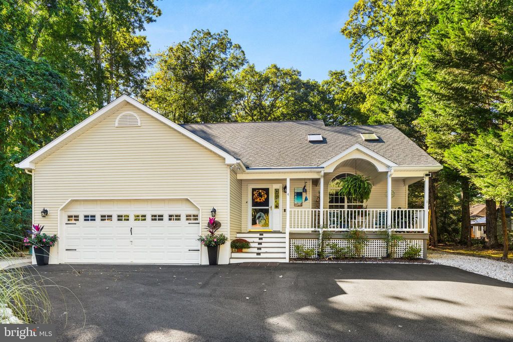 Photo of 4 Pirate Place, OCEAN PINES, MD 21811 (MLS # MDWO2033858)