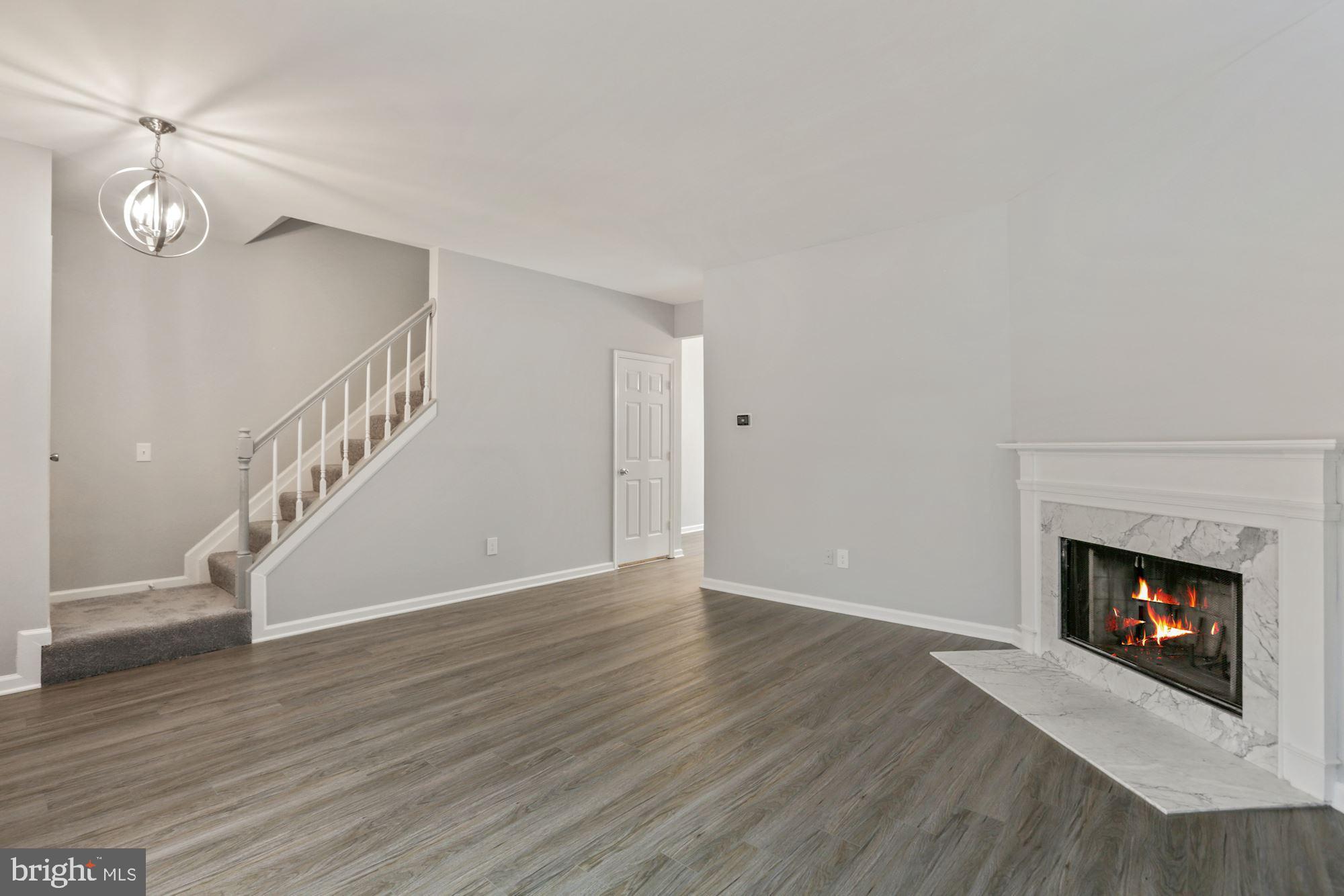 CARNABY SQUARE - Residential