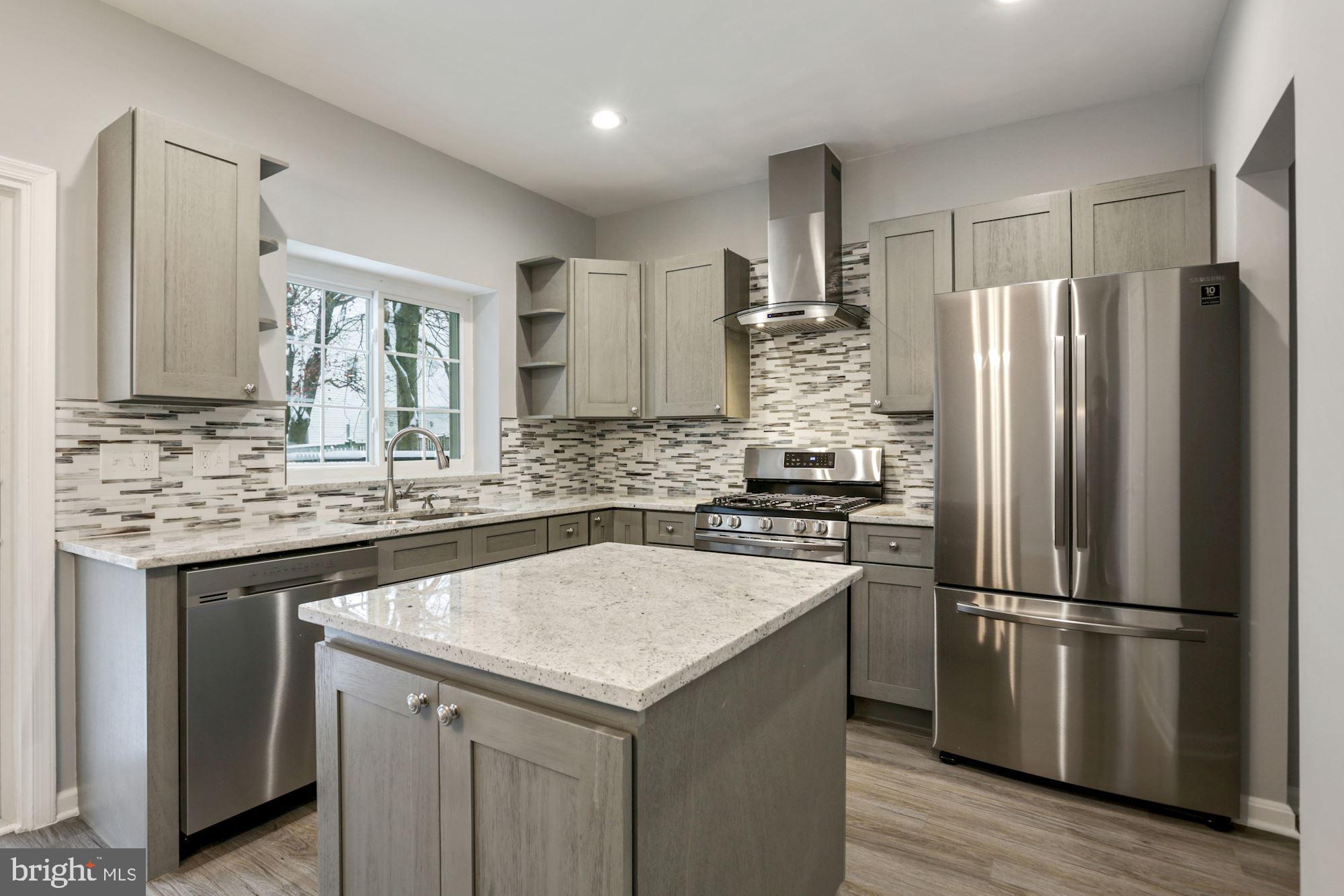 CARNABY SQUARE - Residential