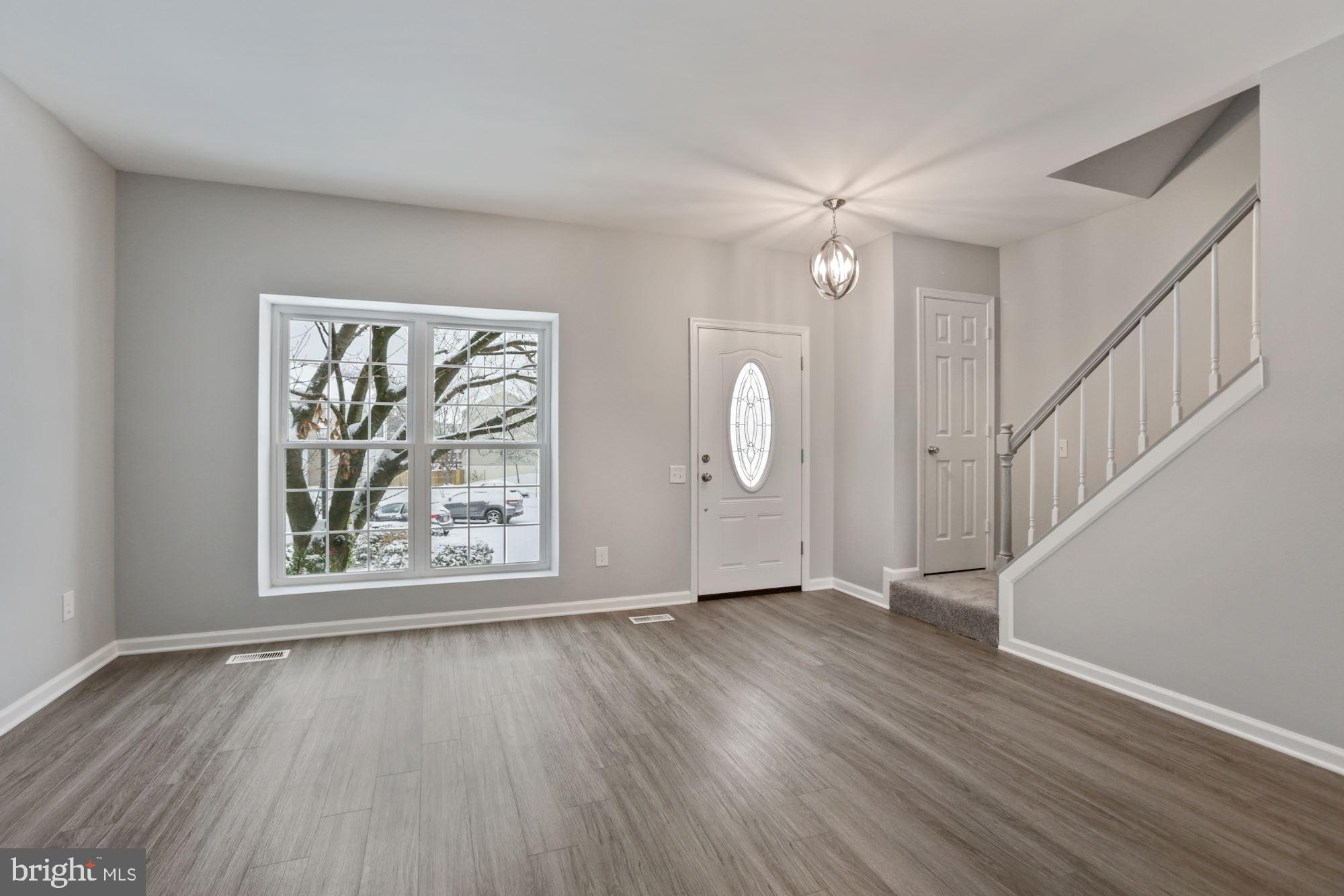 CARNABY SQUARE - Residential