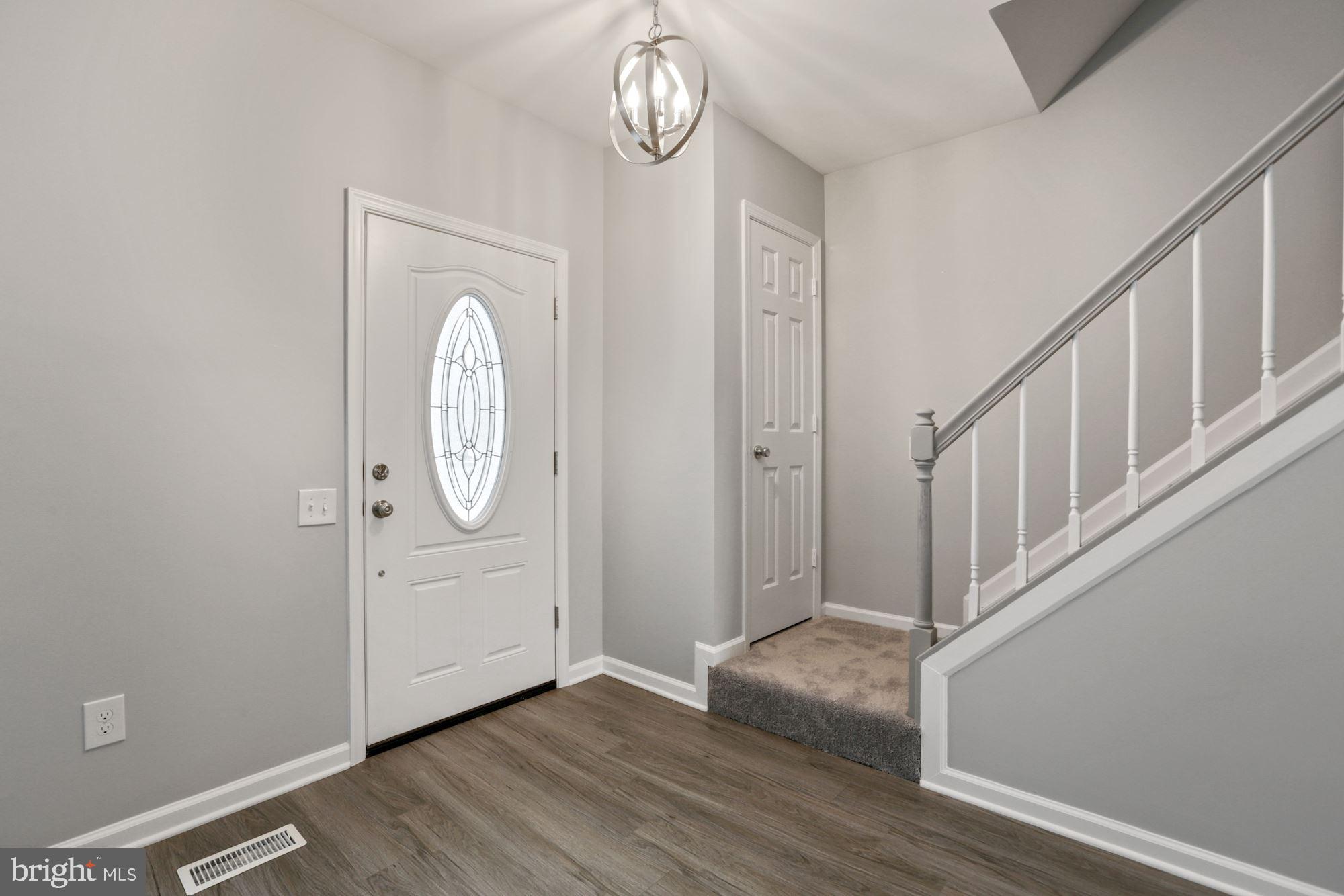 CARNABY SQUARE - Residential