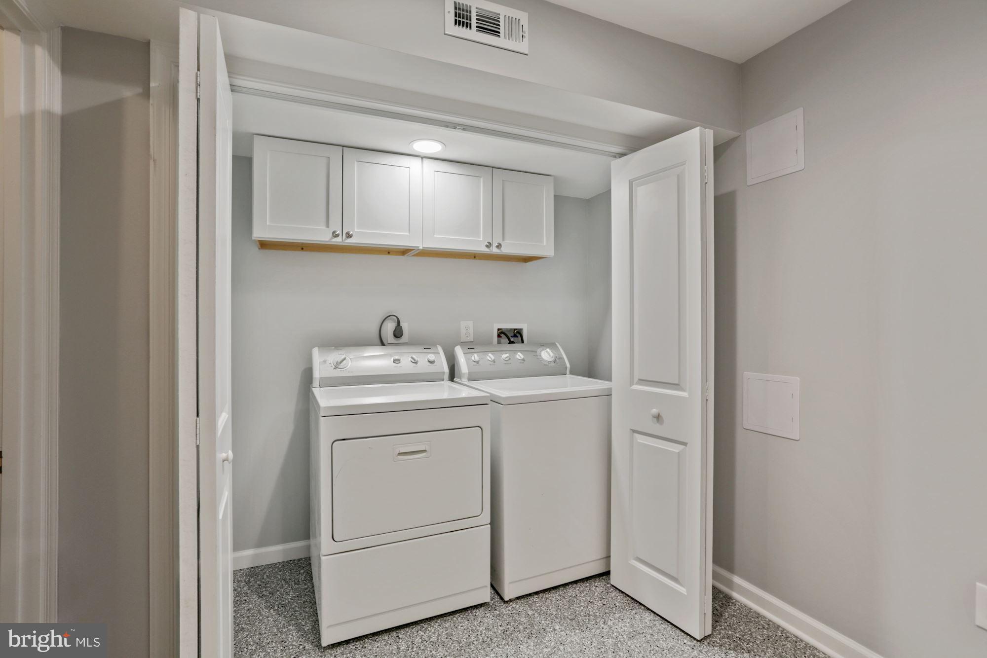 CARNABY SQUARE - Residential