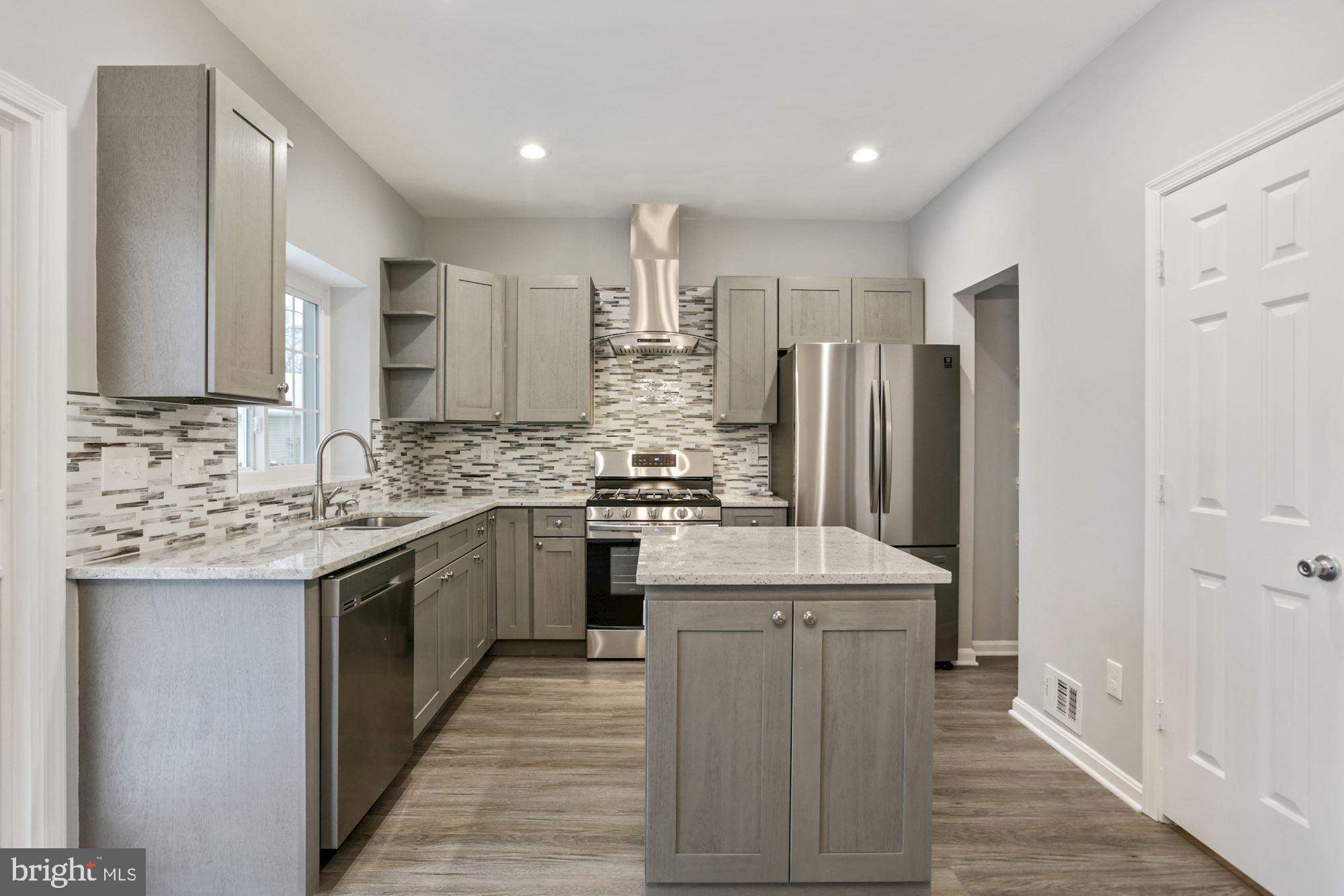 CARNABY SQUARE - Residential