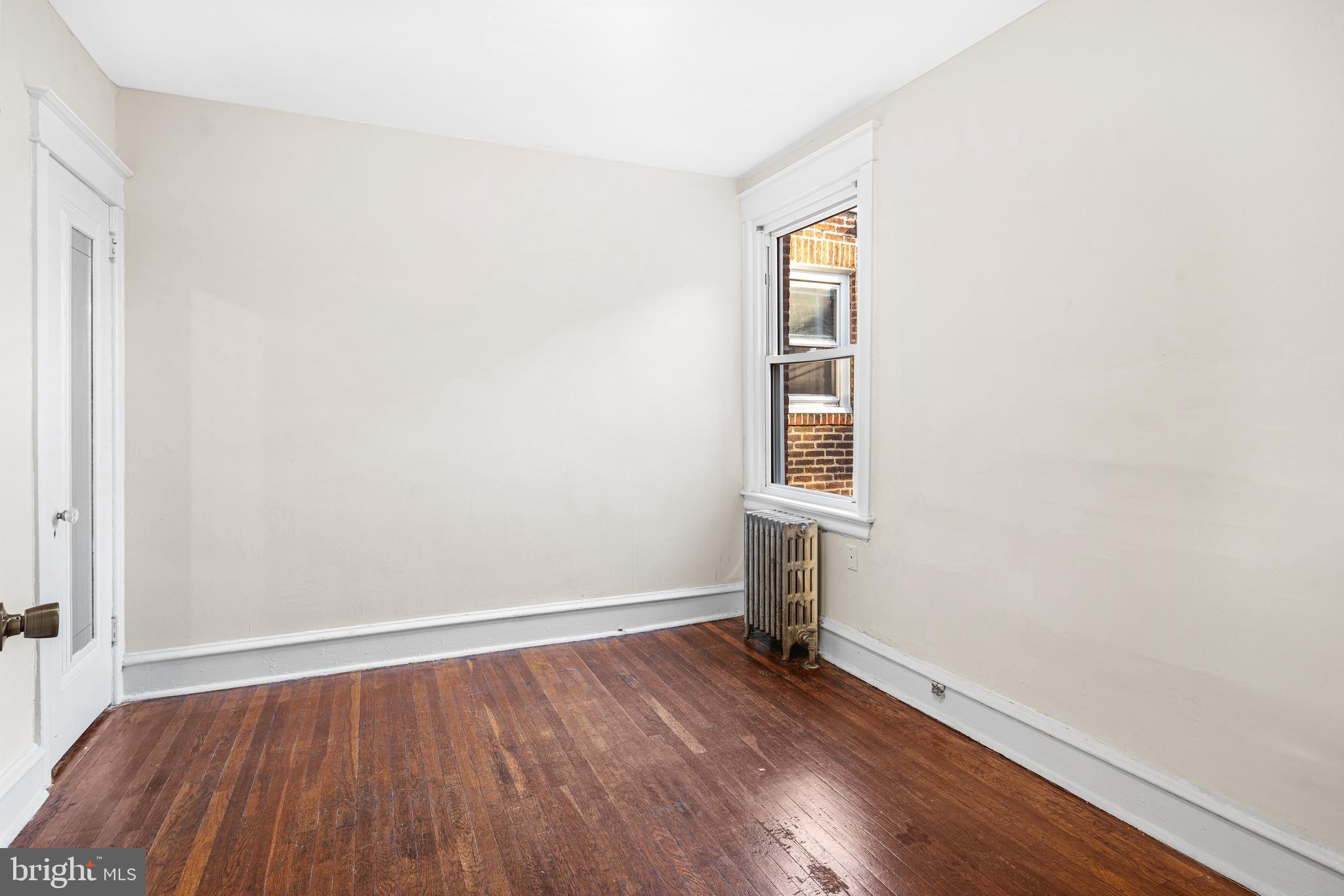 BEVERLY HILLS - Residential