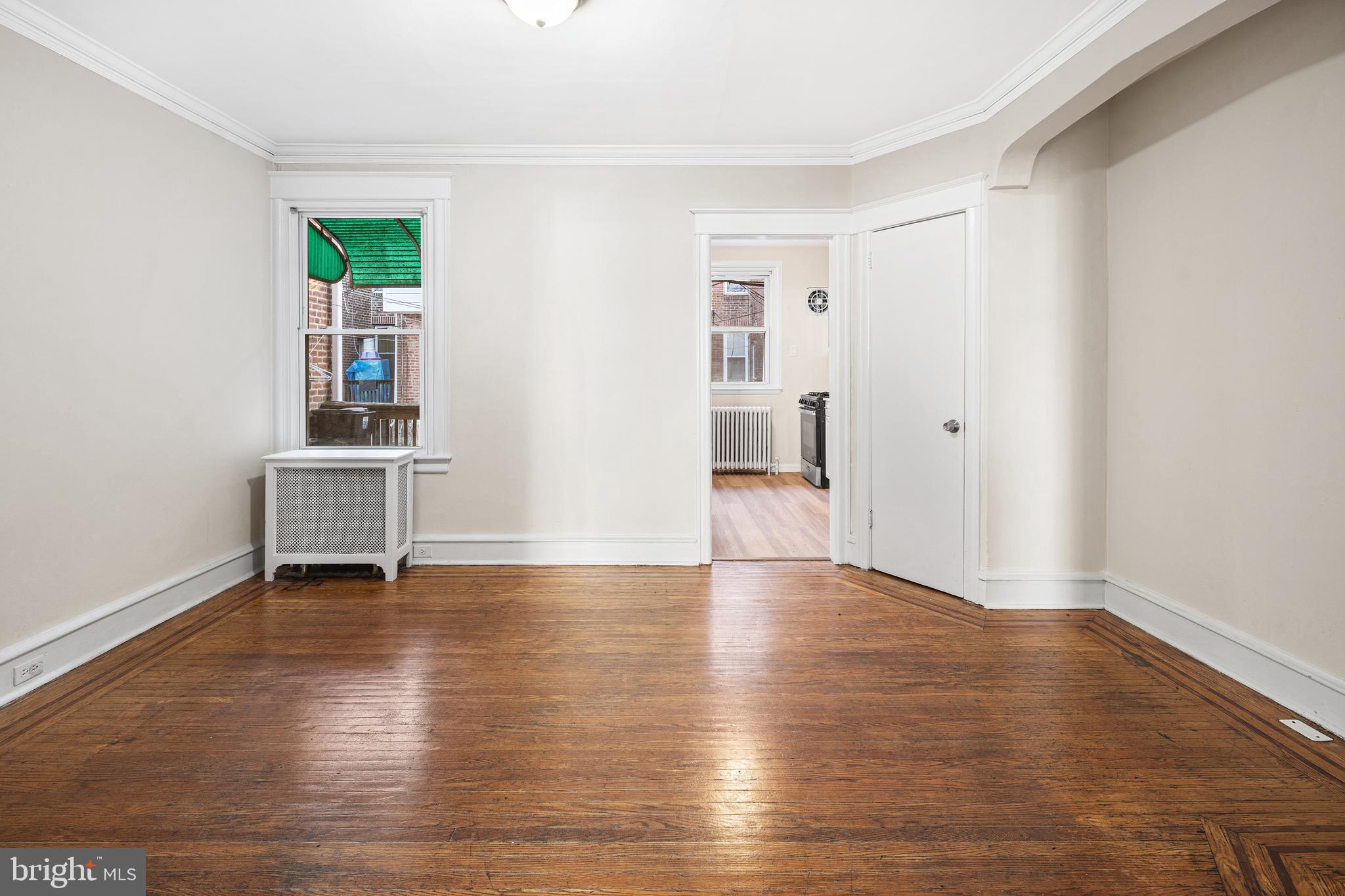 BEVERLY HILLS - Residential