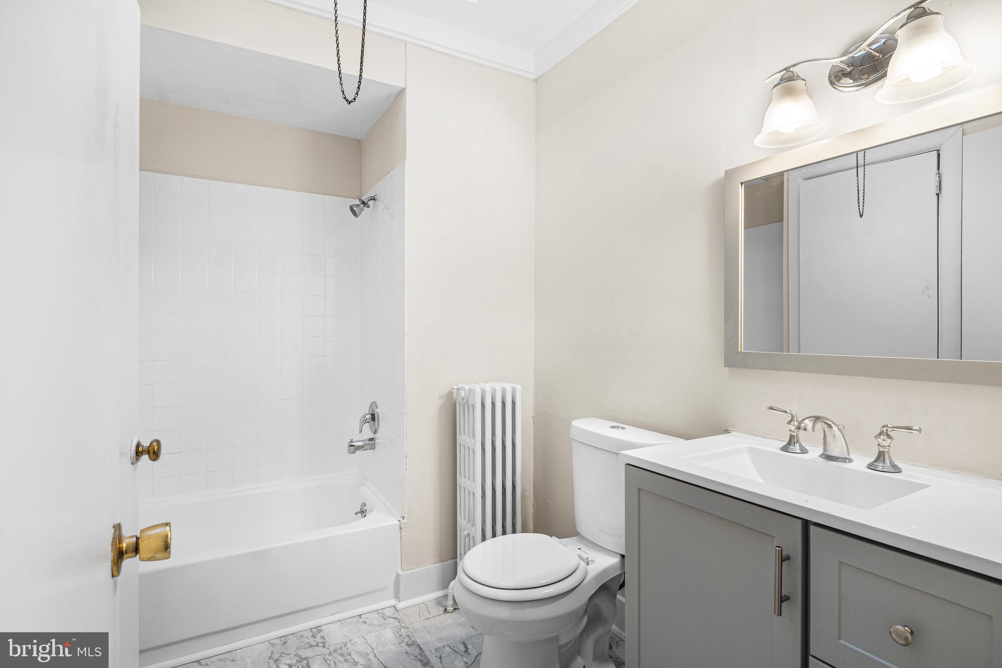 BEVERLY HILLS - Residential