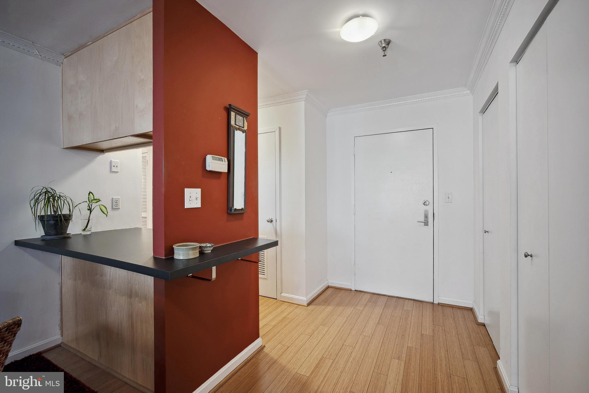 ENCORE OF MCLEAN - Residential