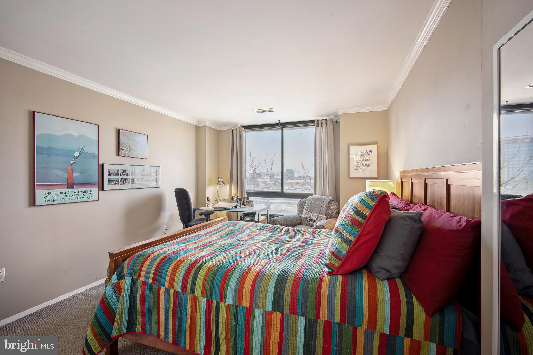 ENCORE OF MCLEAN - Residential