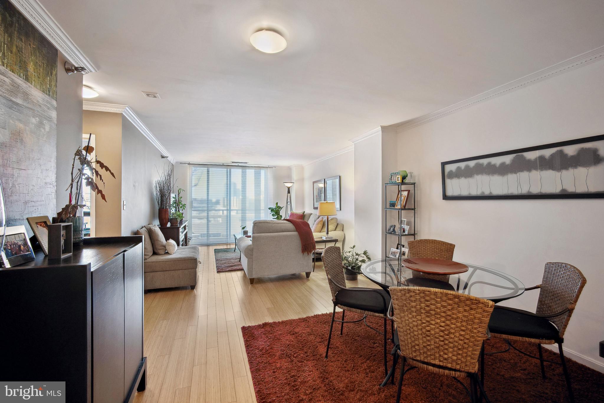 ENCORE OF MCLEAN - Residential