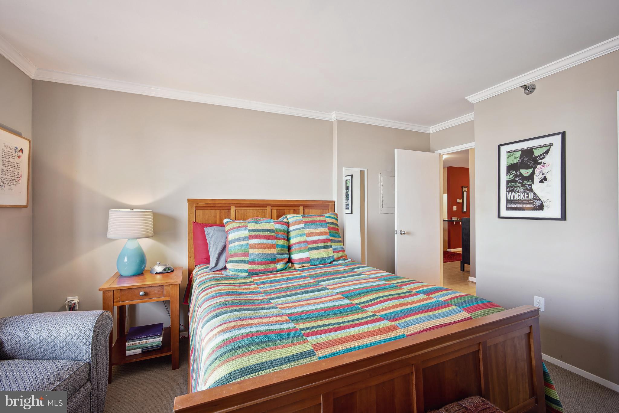 ENCORE OF MCLEAN - Residential