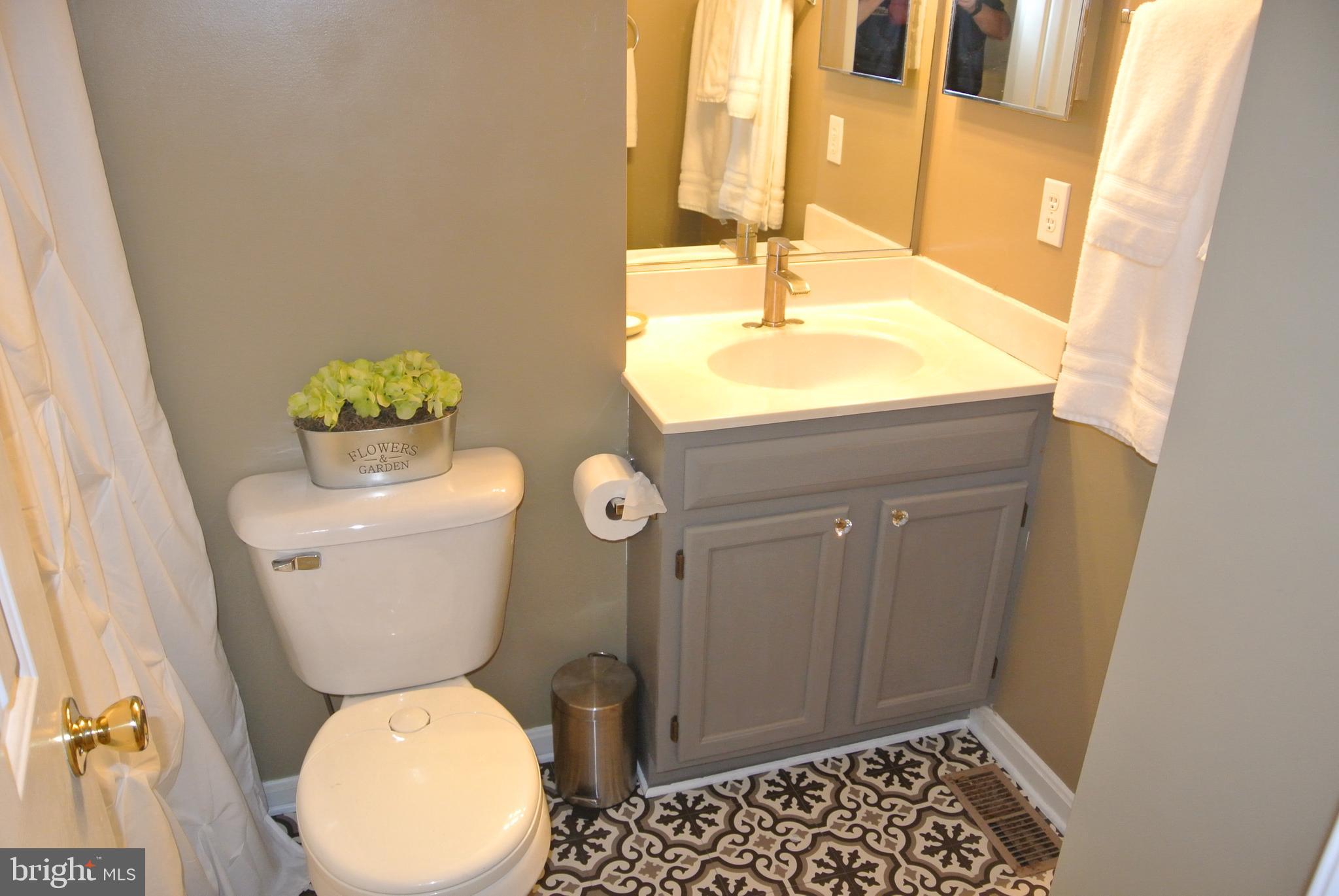 JOHNSON FARM ESTATES - Residential