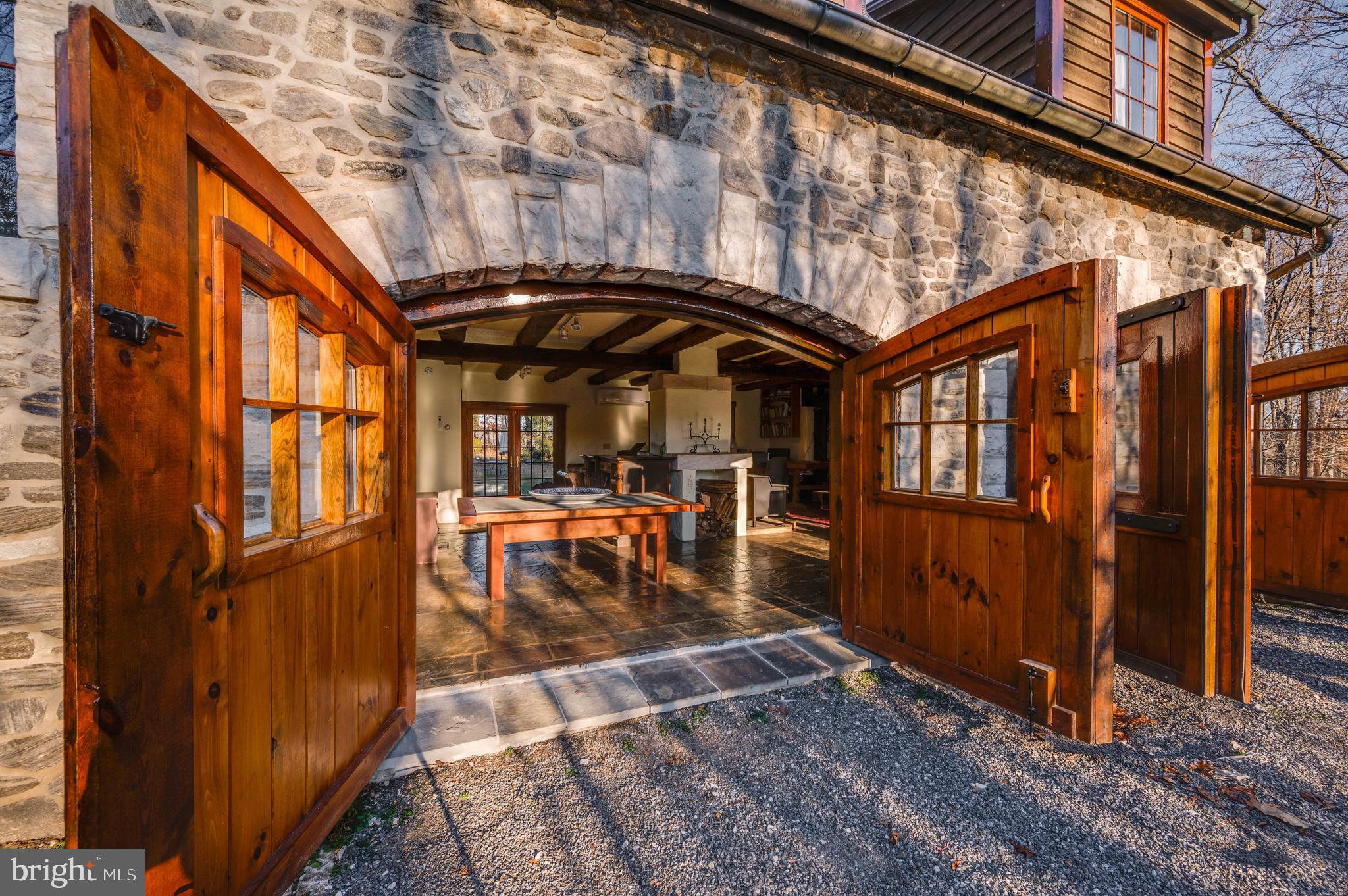 LAUREL RIDGE FARMS - Residential