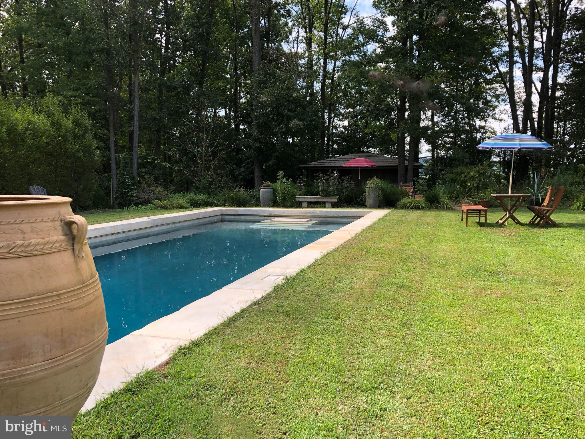 LAUREL RIDGE FARMS - Residential