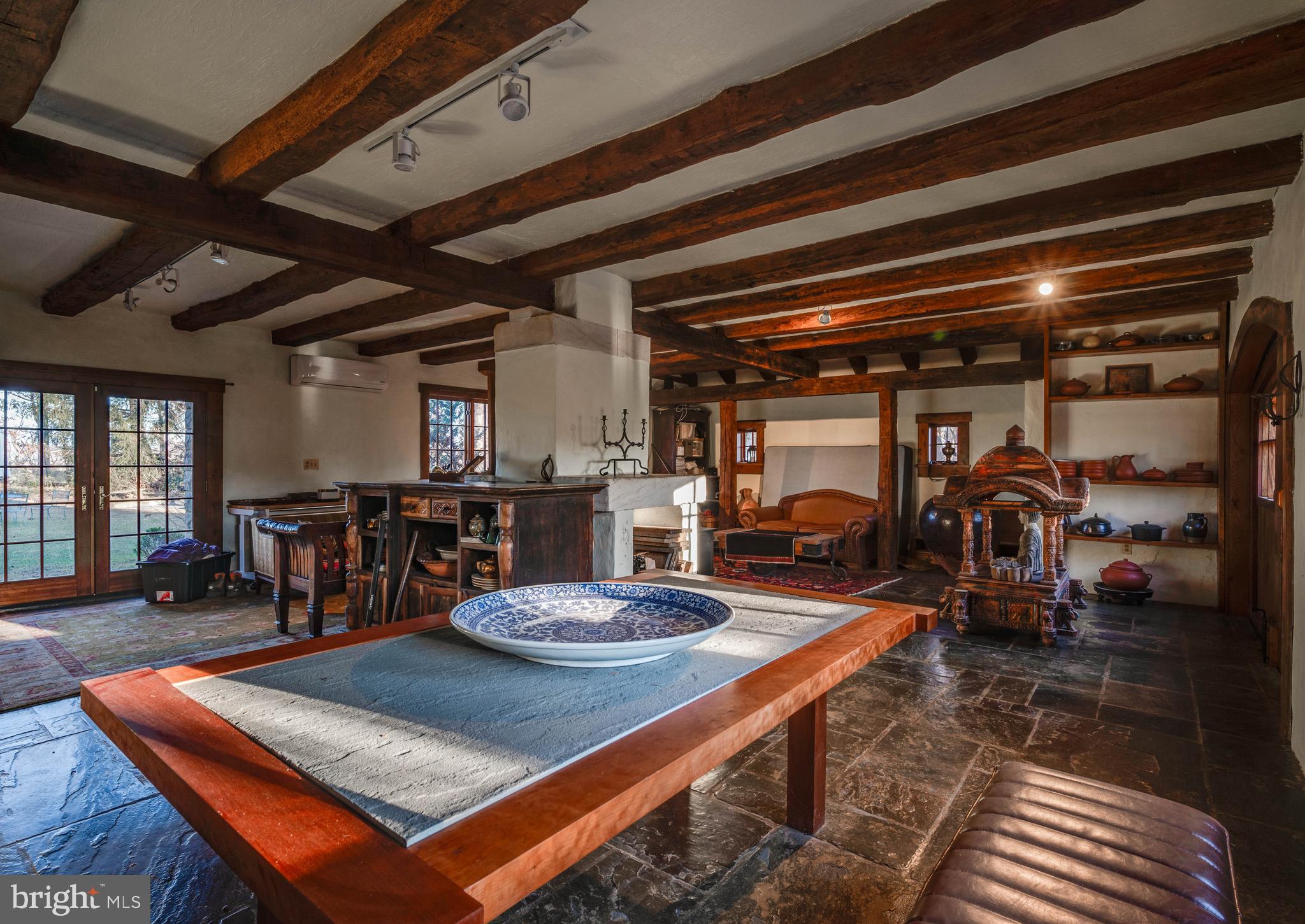 LAUREL RIDGE FARMS - Residential