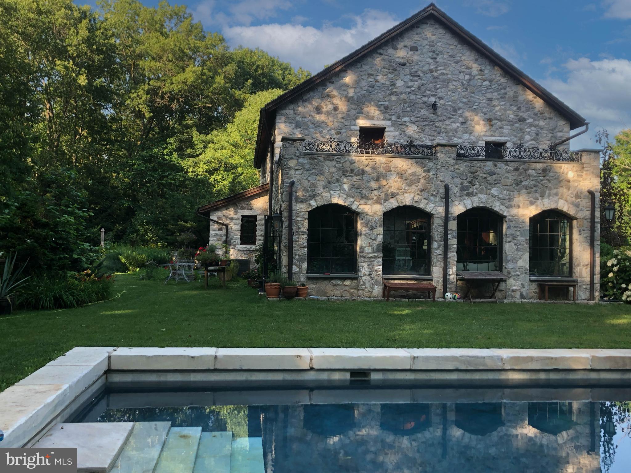 LAUREL RIDGE FARMS - Residential