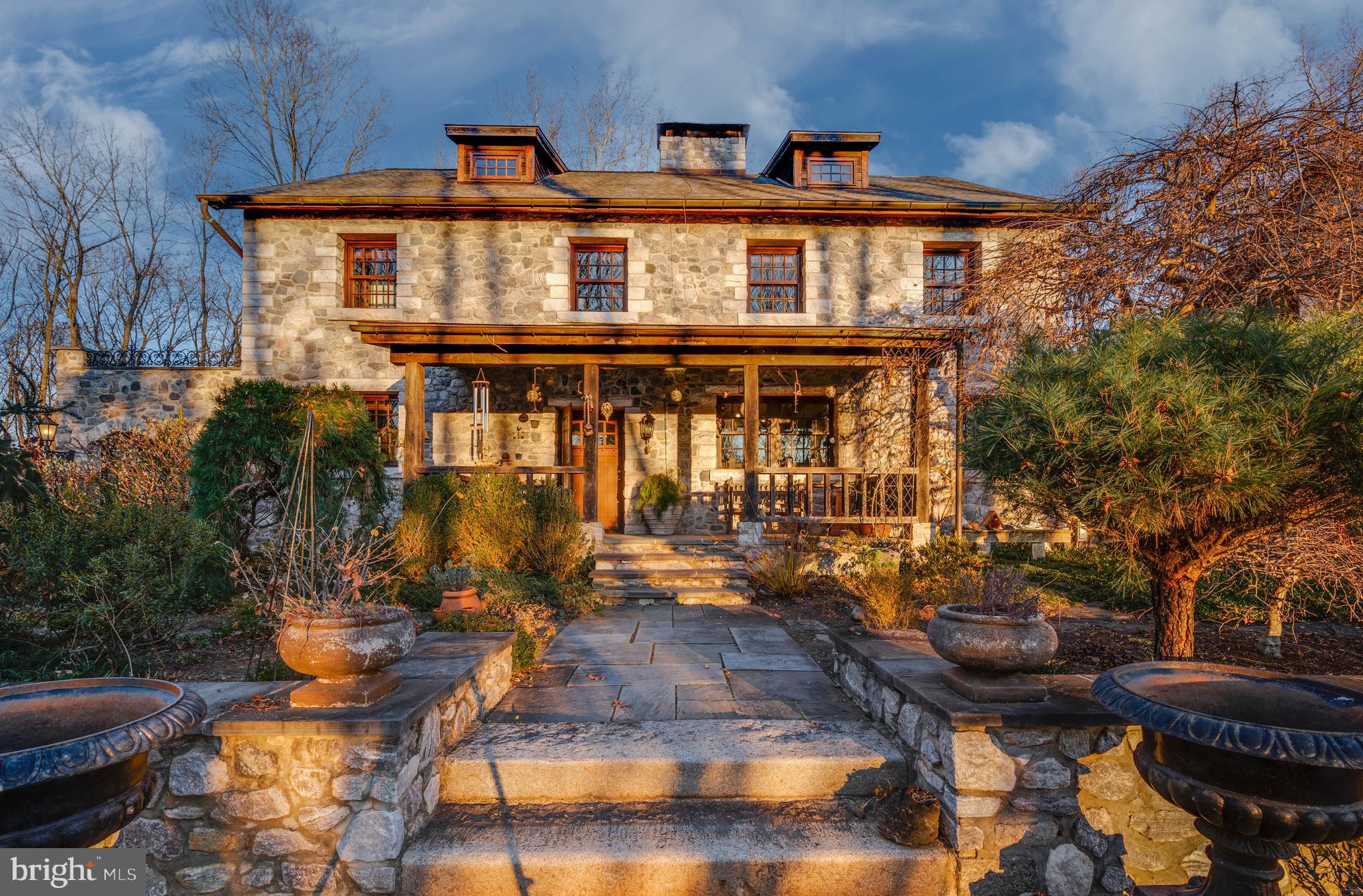 LAUREL RIDGE FARMS - Residential