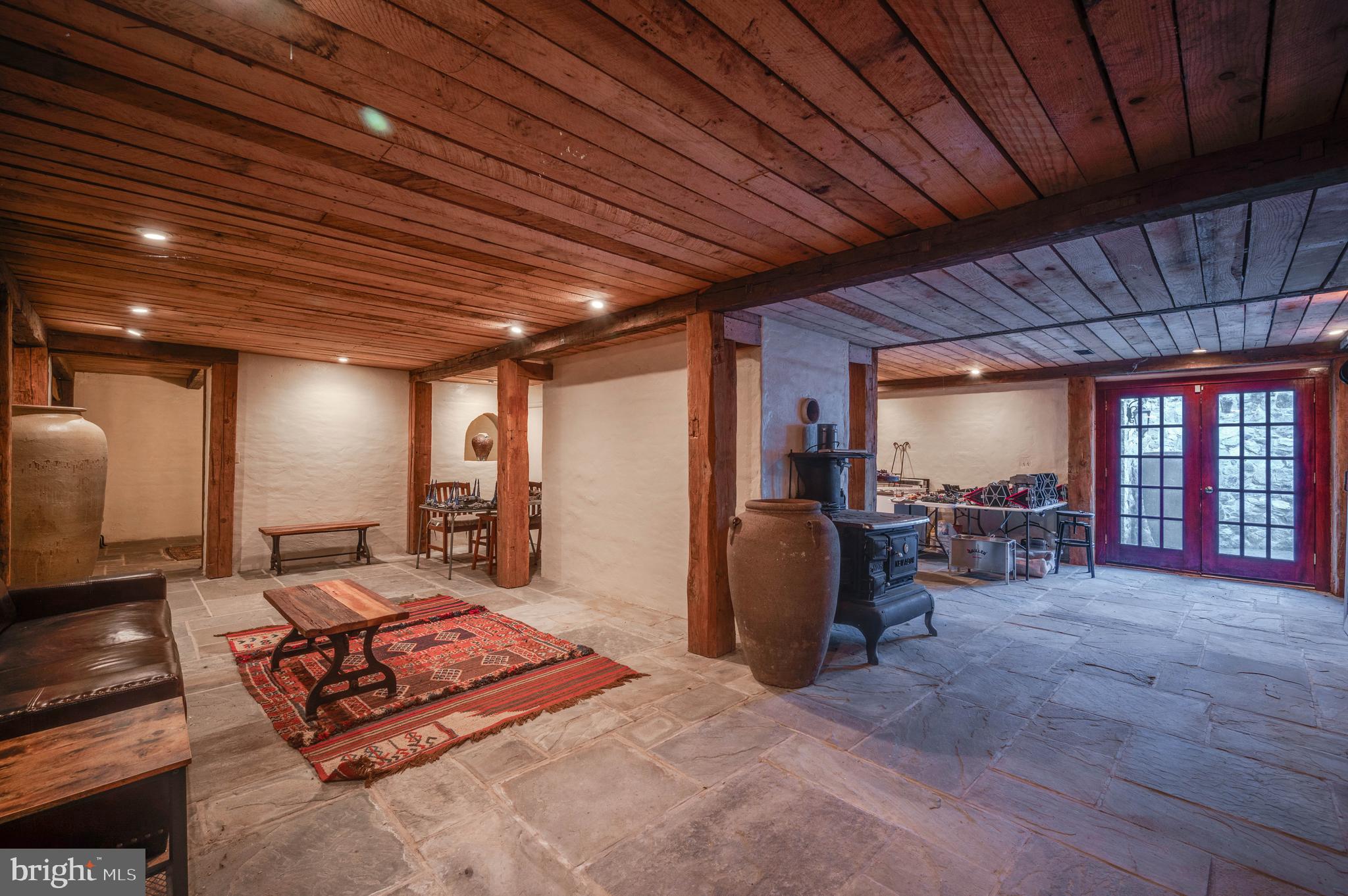 LAUREL RIDGE FARMS - Residential