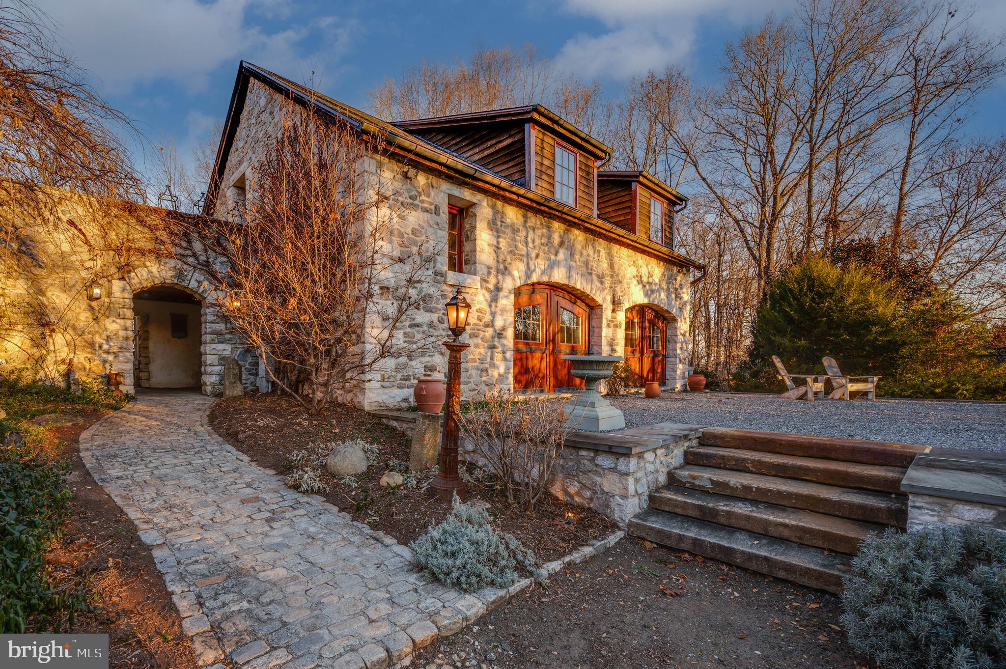 LAUREL RIDGE FARMS - Residential