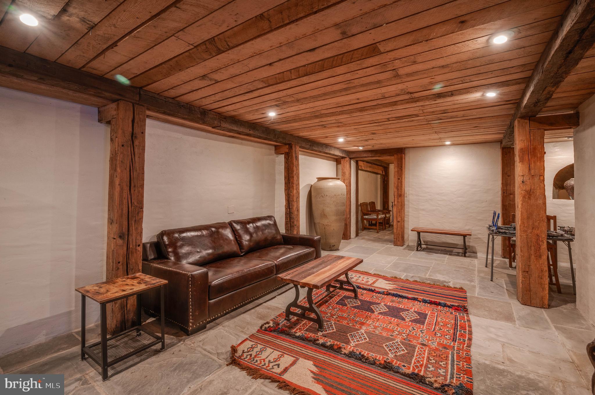 LAUREL RIDGE FARMS - Residential