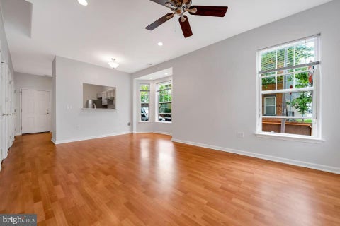 Townhouse For Rent - 1318 Bainbridge Street<br/> Philadelphia County, PHILADELPHIA, PA 19147