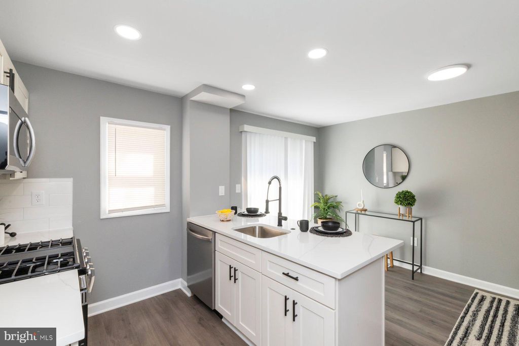 Photo of 207 Riverview Rd #207, BALTIMORE, MD 21225 (MLS # MDAA2143776)