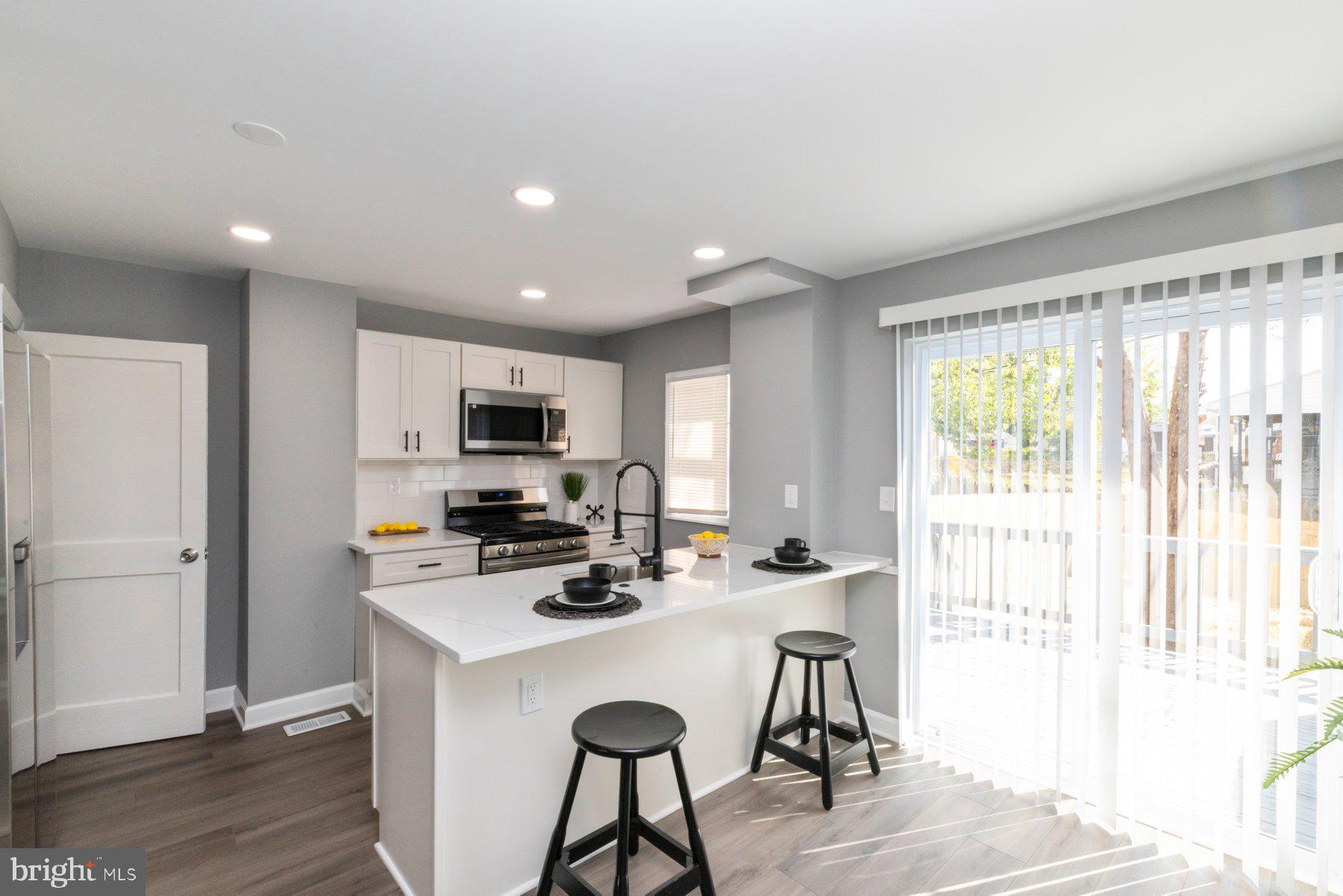 BROOKLYN PARK - Residential