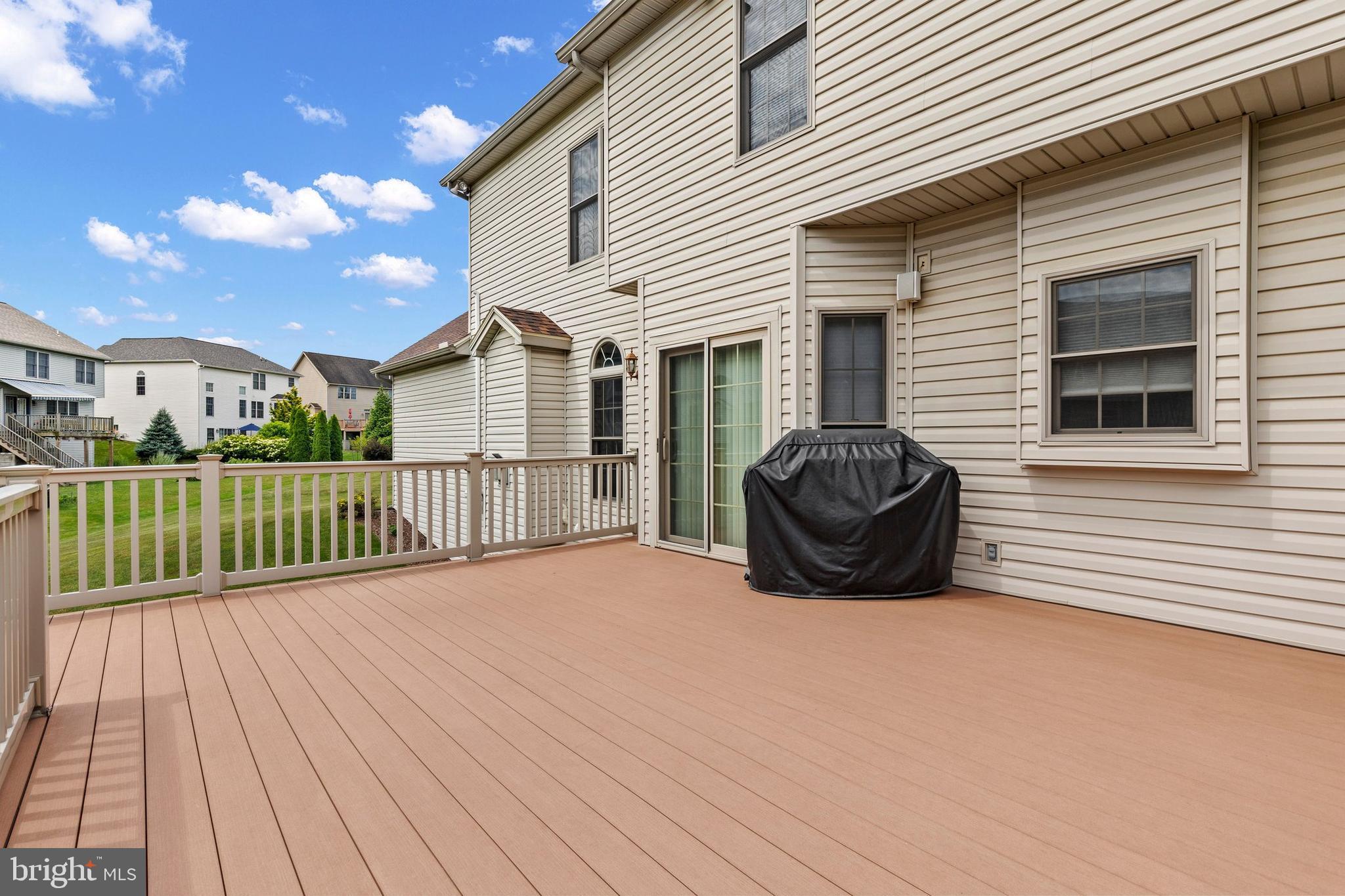 FAIRWINDS - Residential