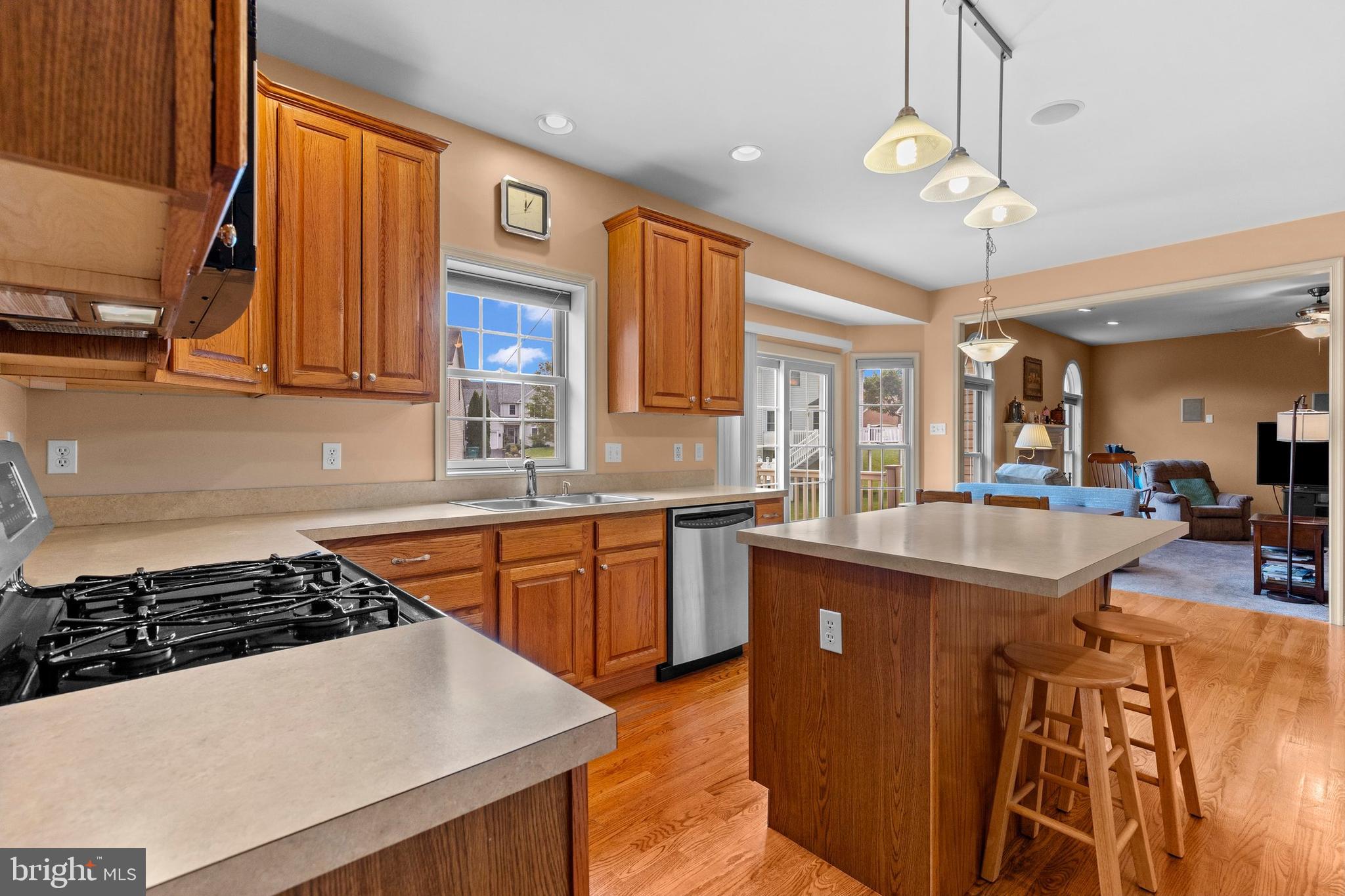 FAIRWINDS - Residential