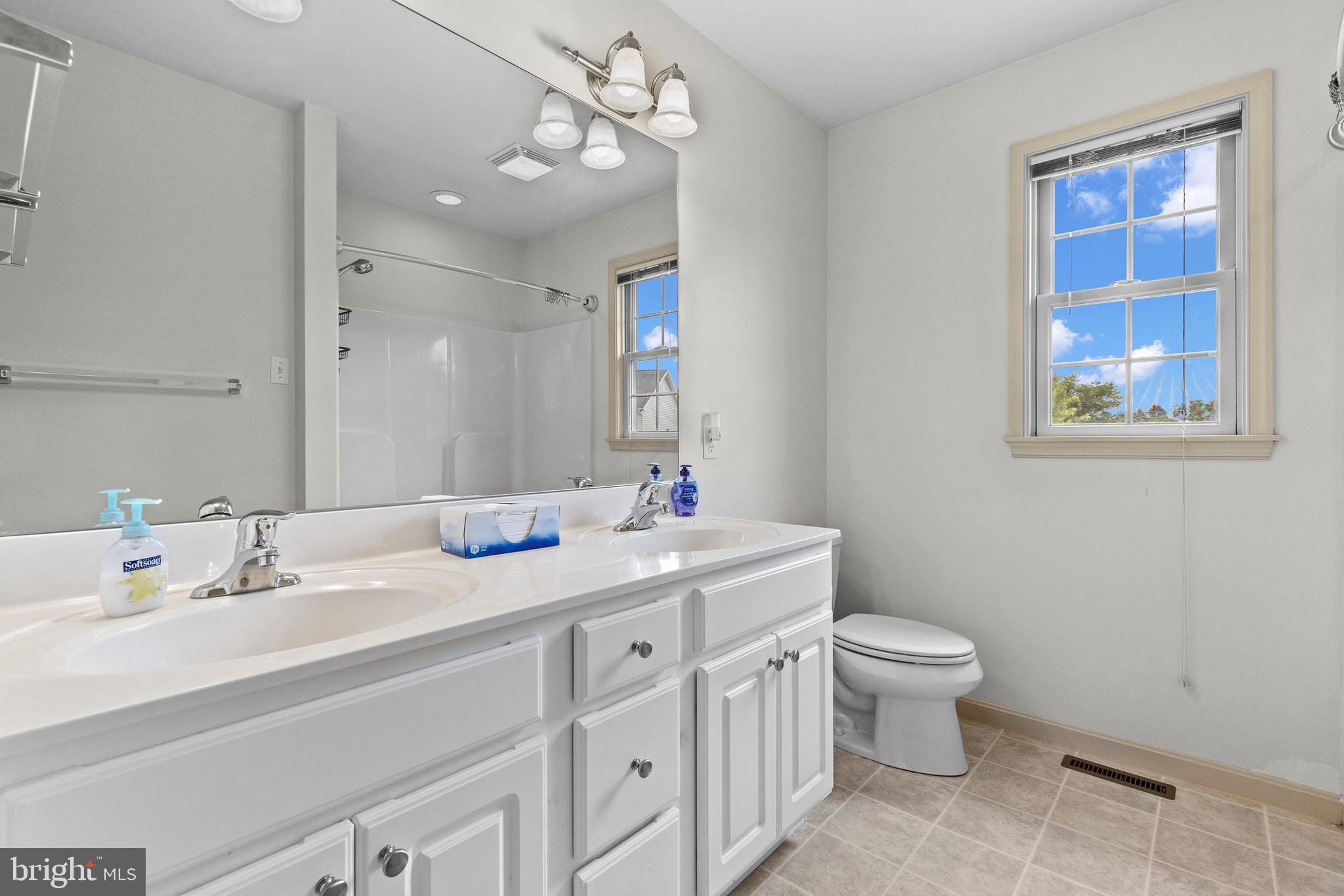 FAIRWINDS - Residential