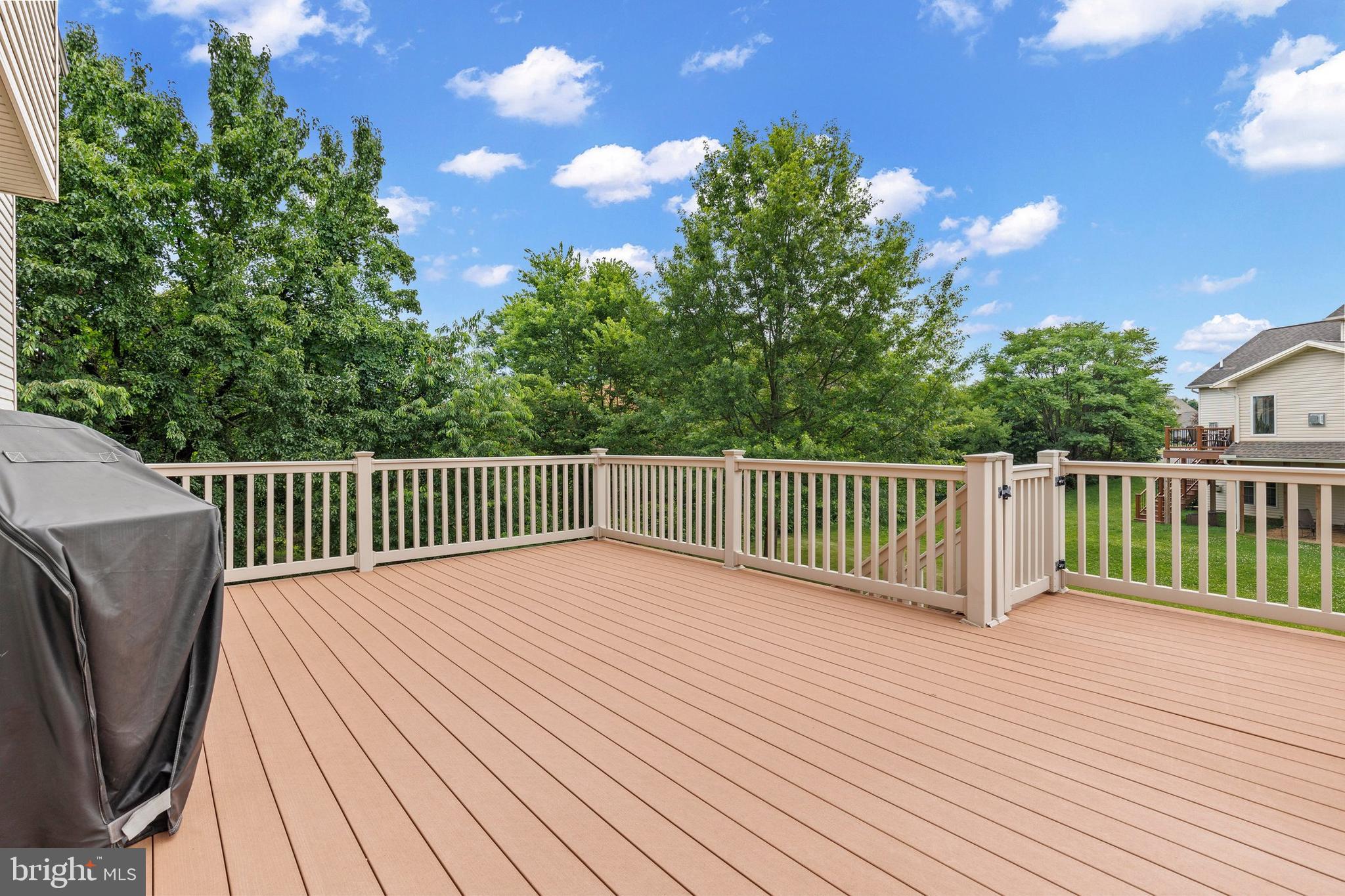 FAIRWINDS - Residential