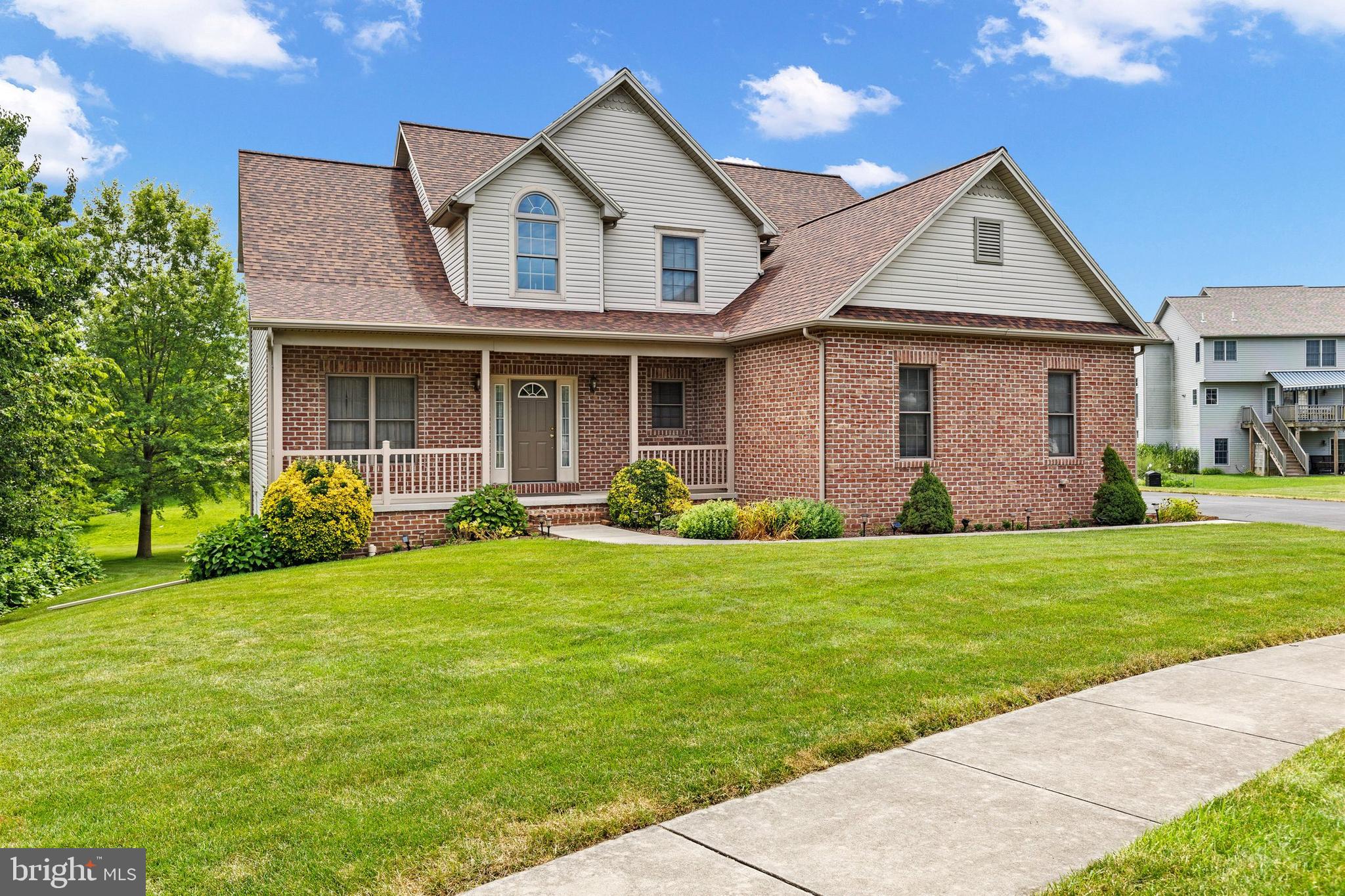 FAIRWINDS - Residential