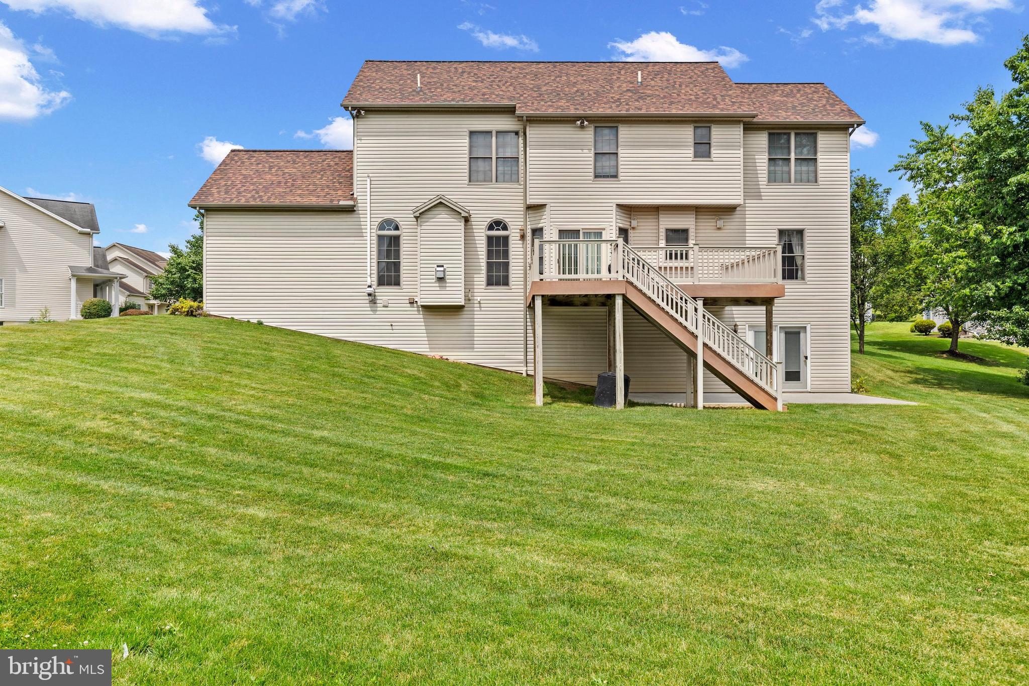 FAIRWINDS - Residential