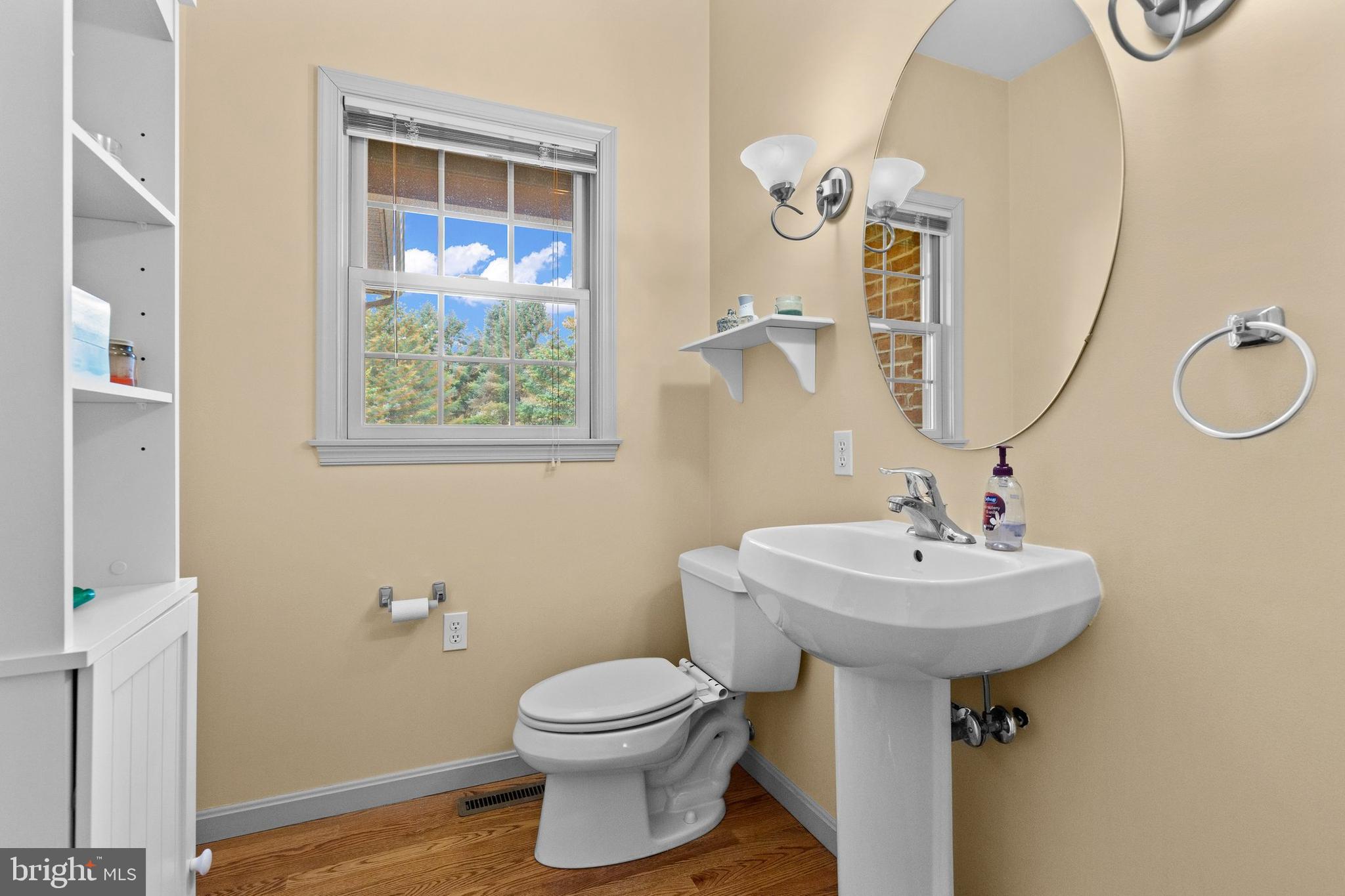 FAIRWINDS - Residential