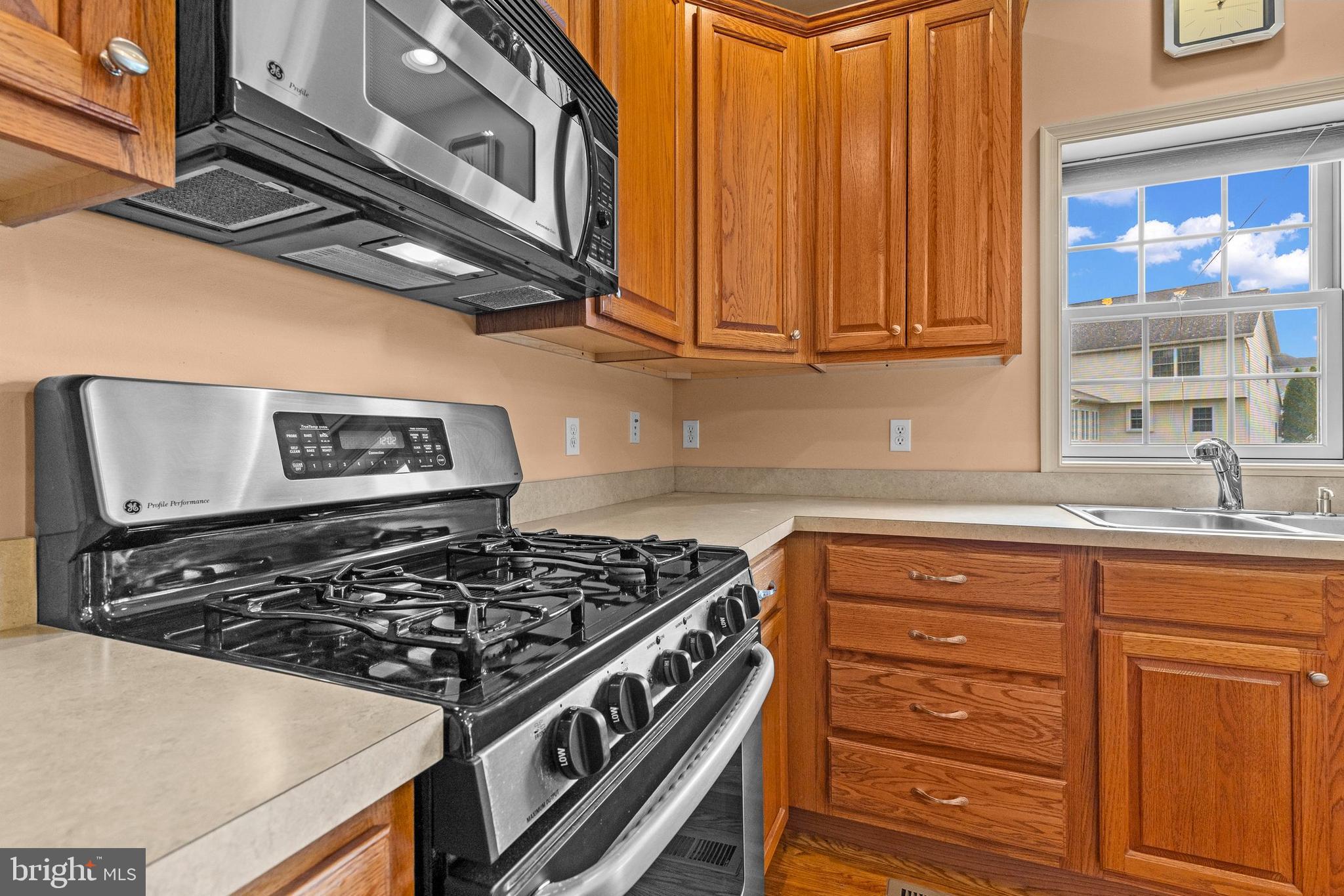 FAIRWINDS - Residential