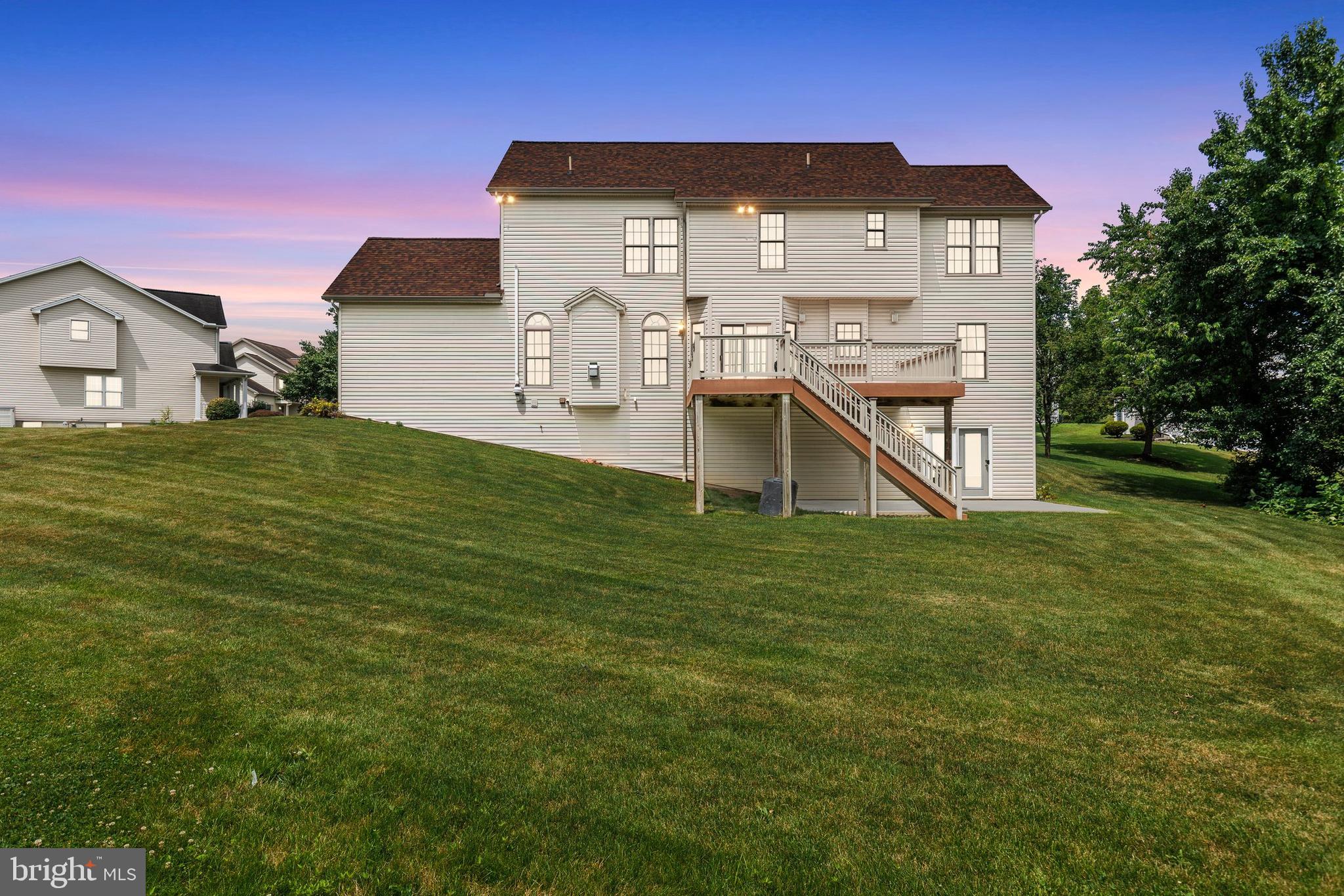 FAIRWINDS - Residential