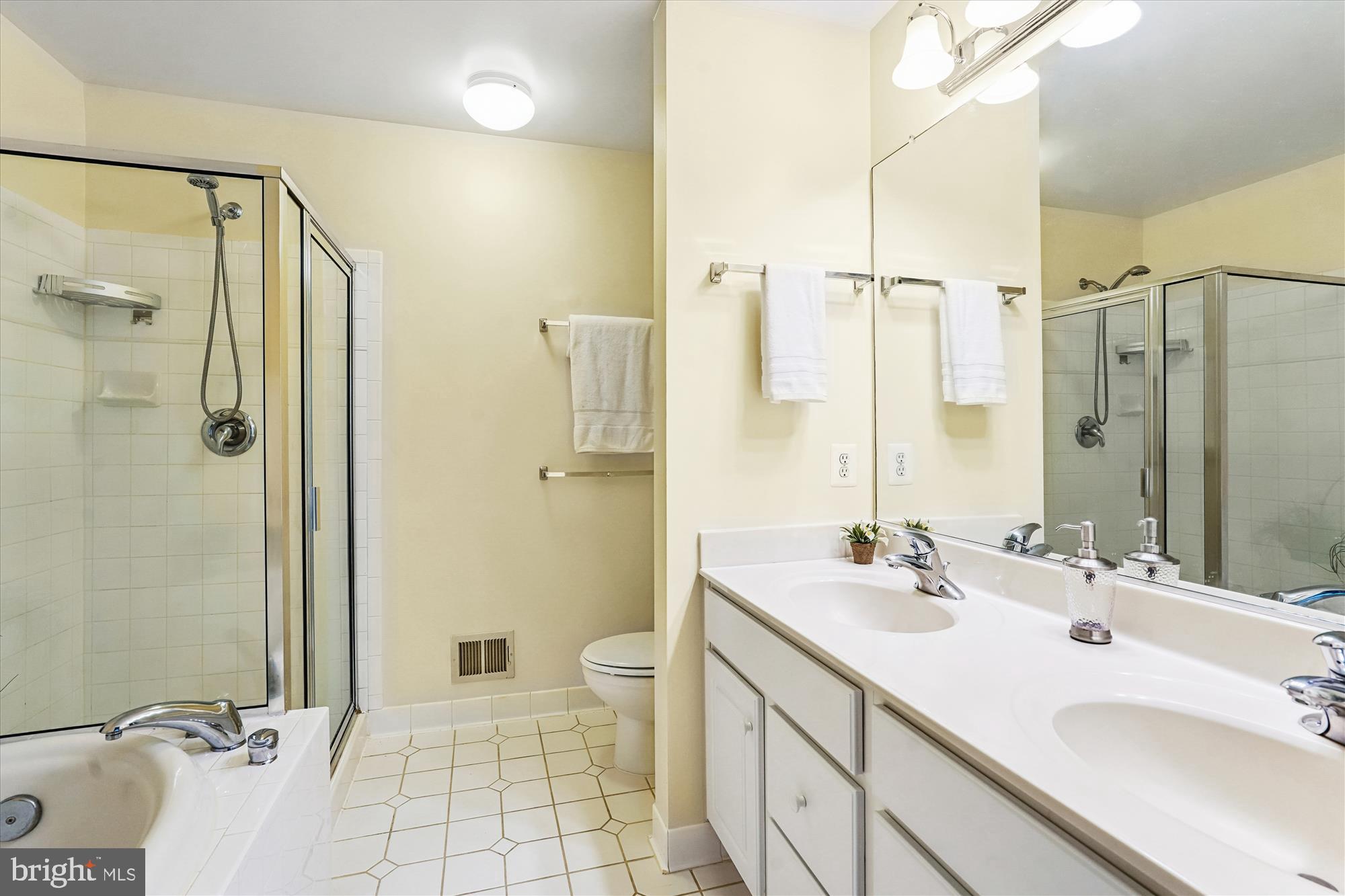 FALLSGROVE - Residential