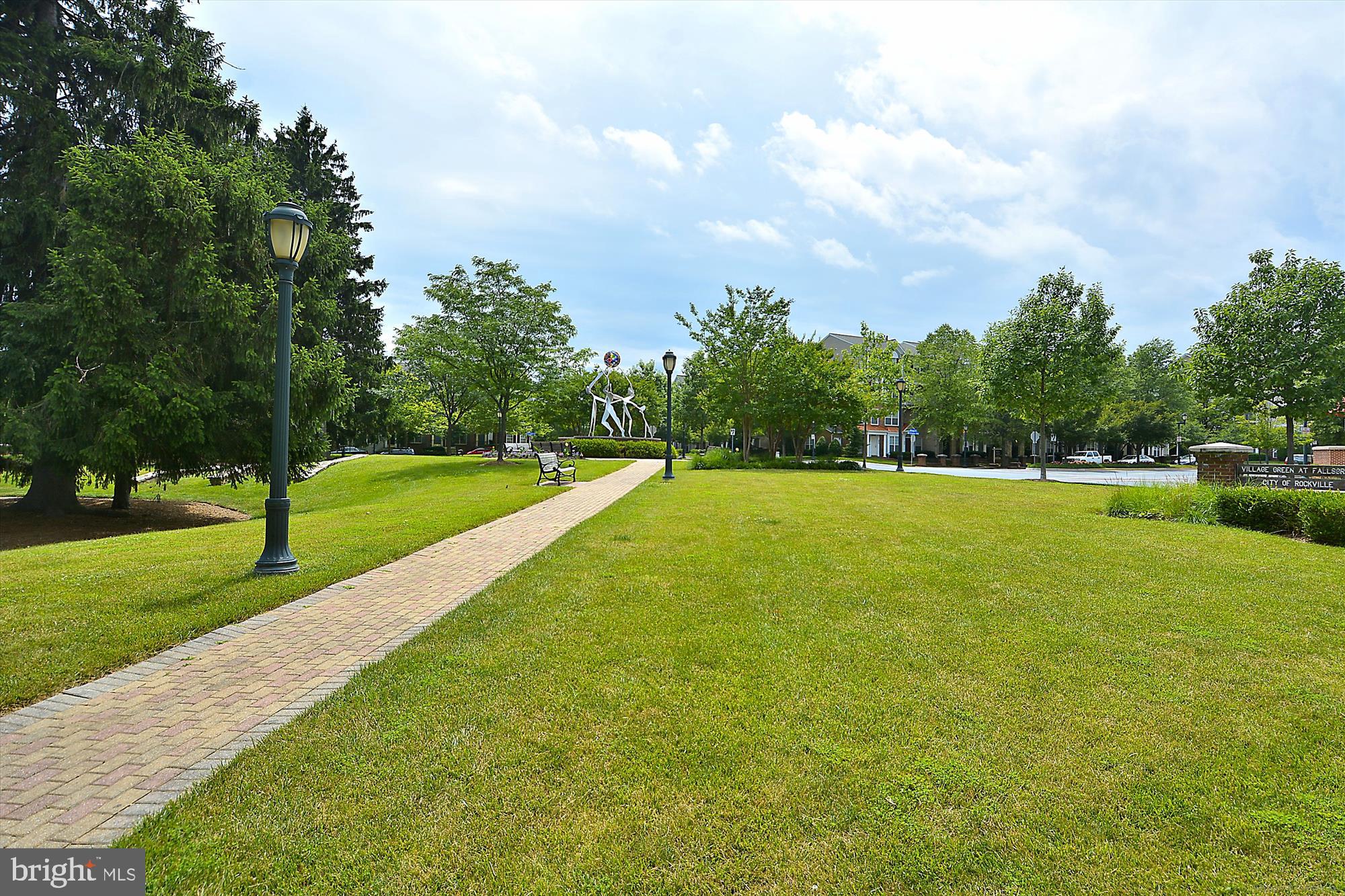 FALLSGROVE - Residential