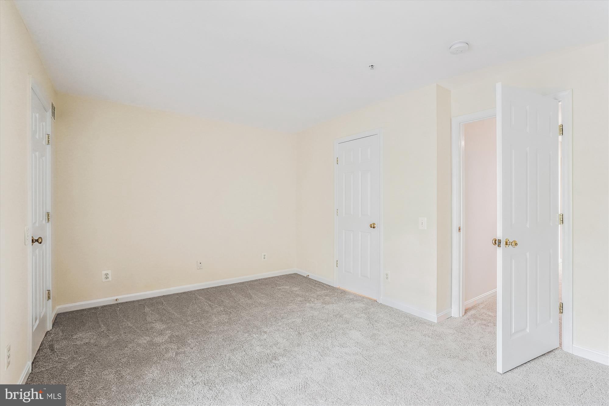 FALLSGROVE - Residential