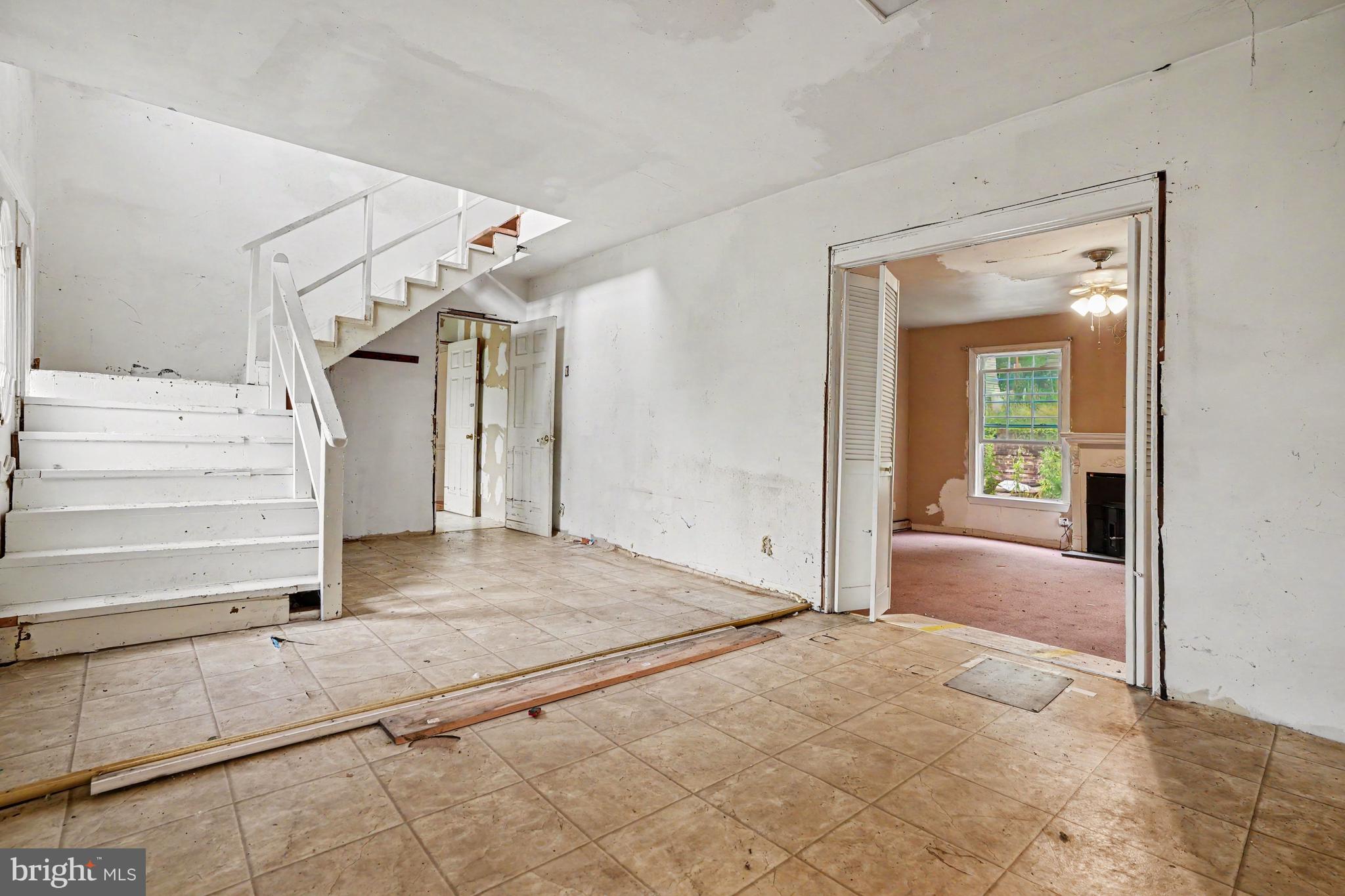 856 OLD FORGE ROAD