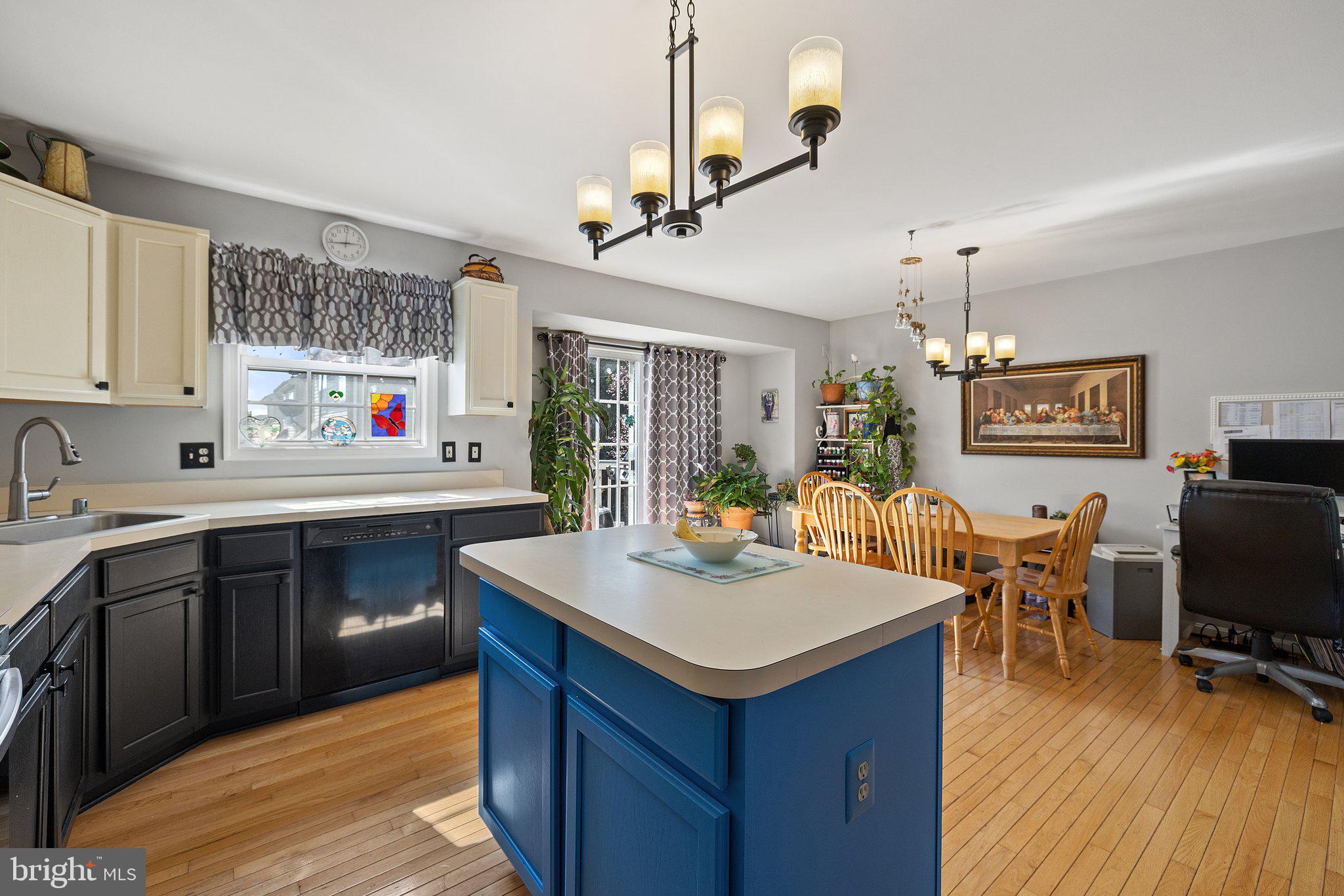 BRIDLEWOOD - Residential