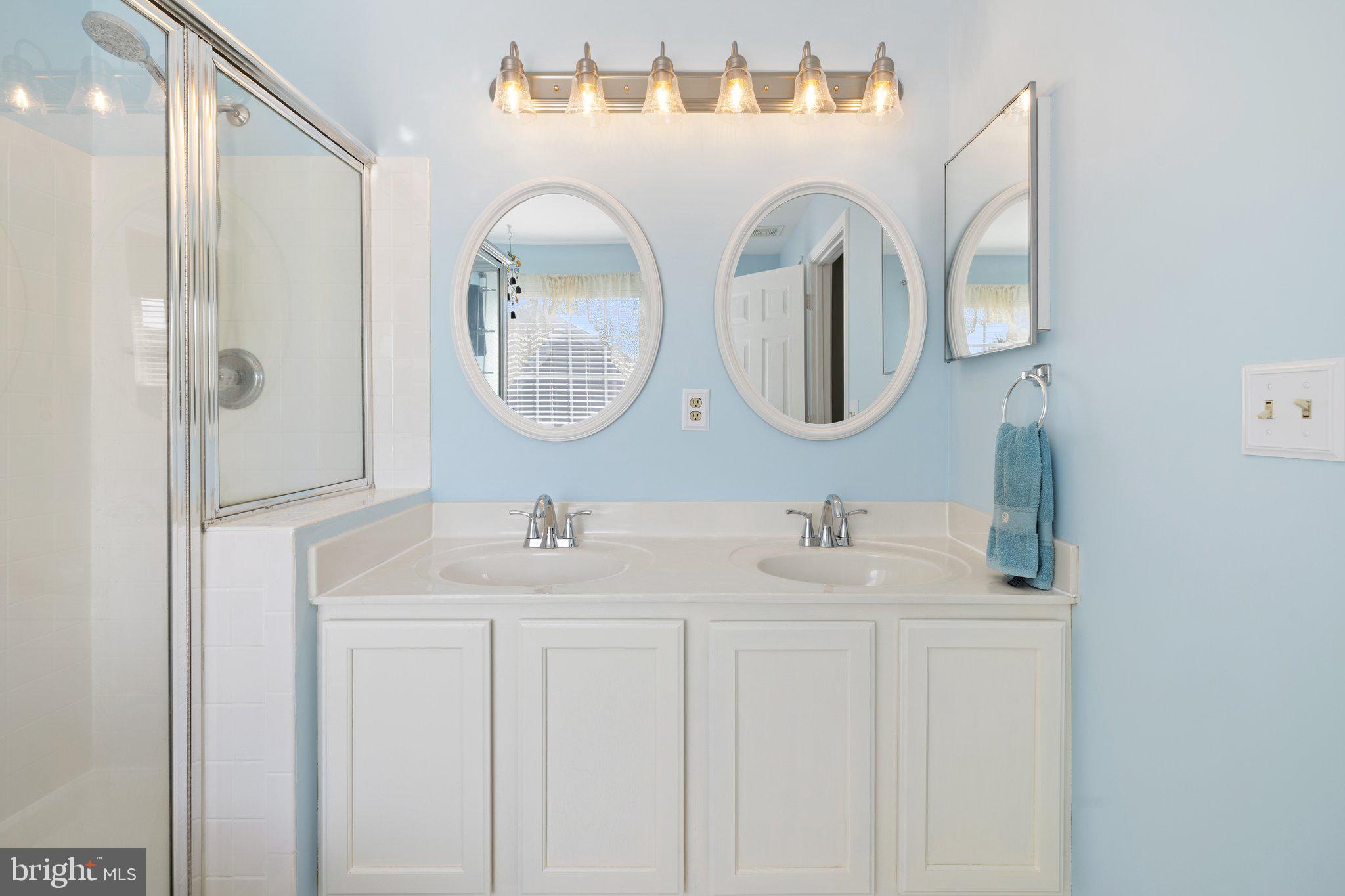 BRIDLEWOOD - Residential