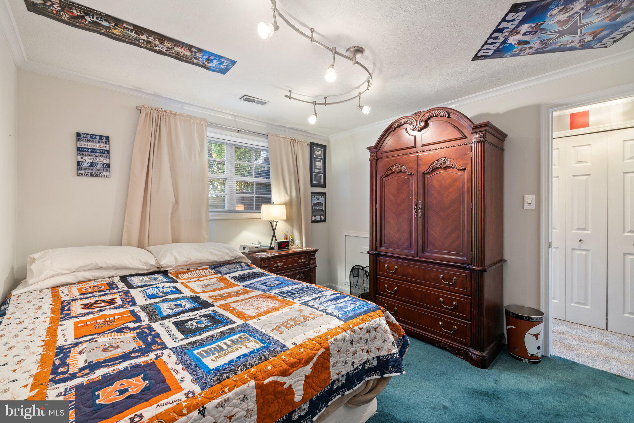 BRIDLEWOOD - Residential