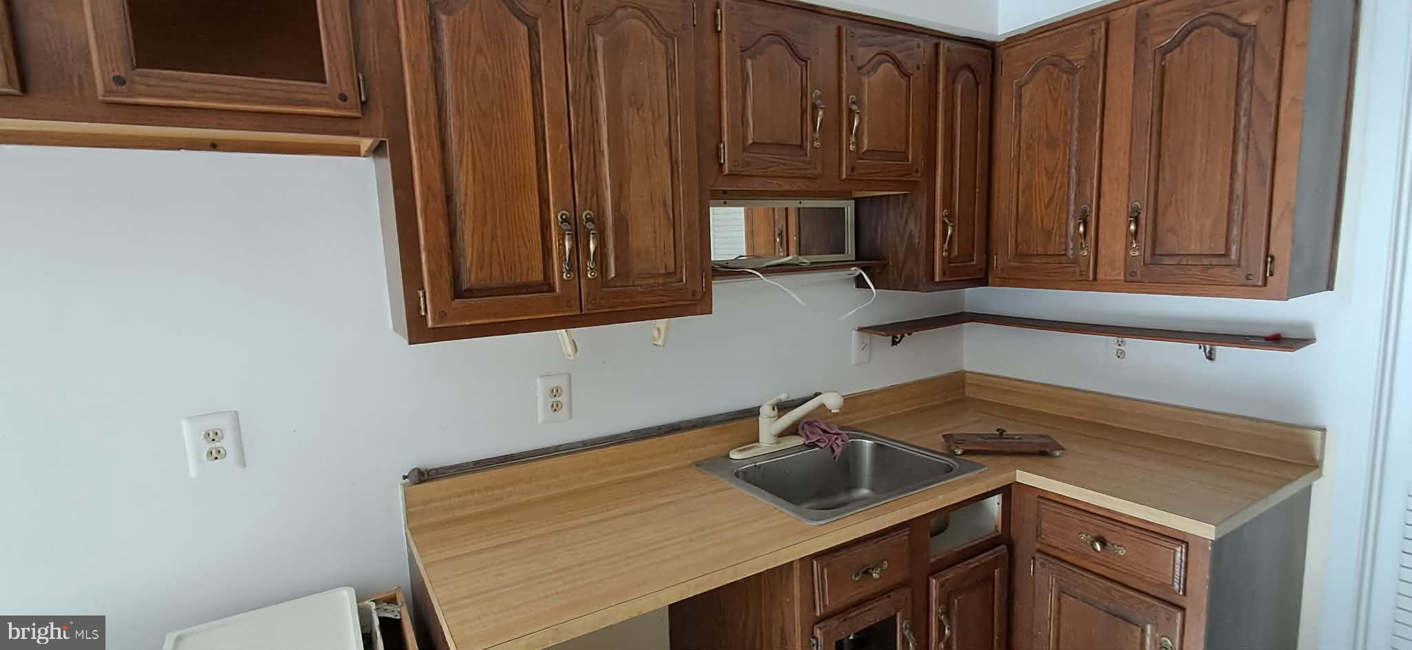 GLENWOOD MANOR - Residential