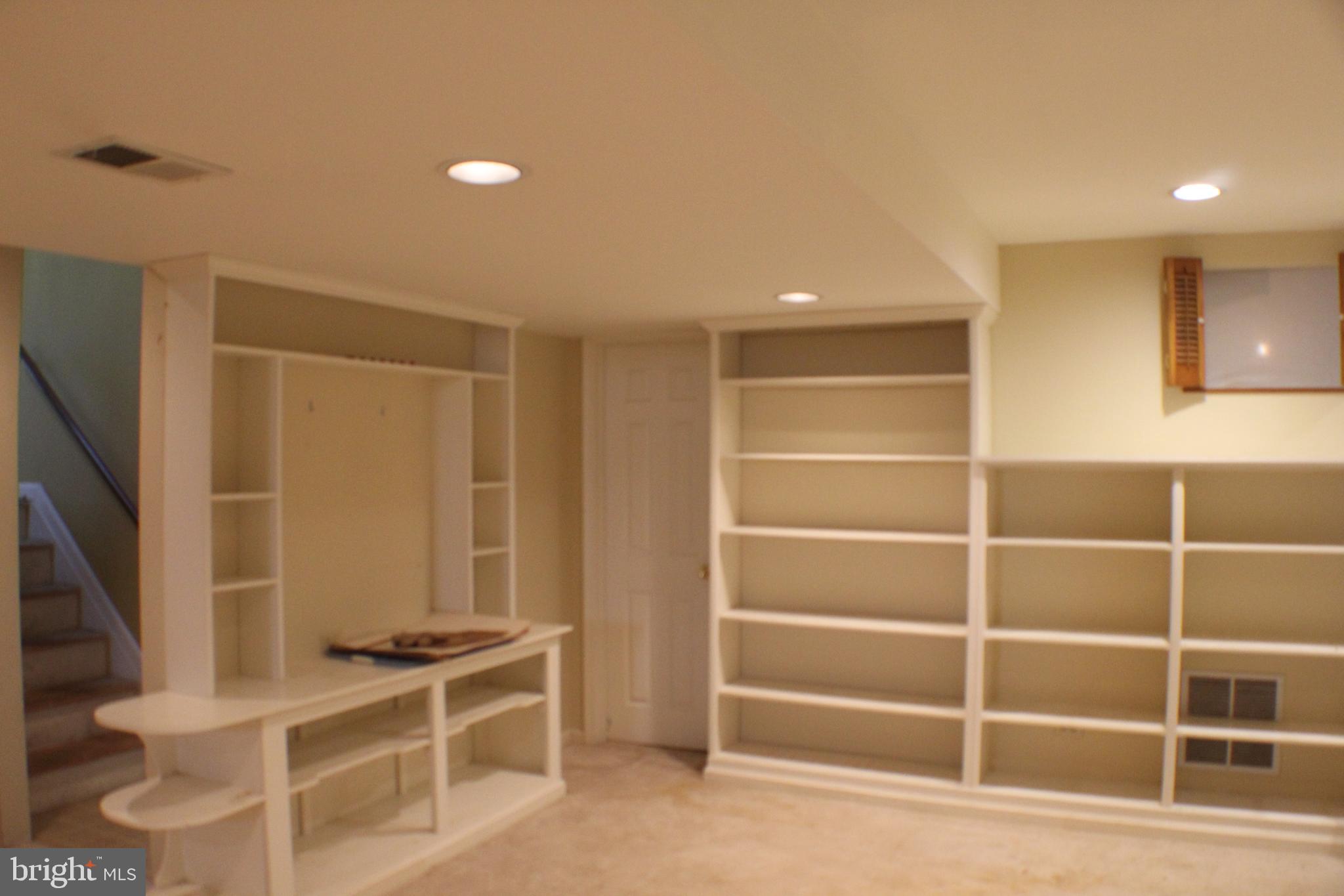 GLENWOOD MANOR - Residential