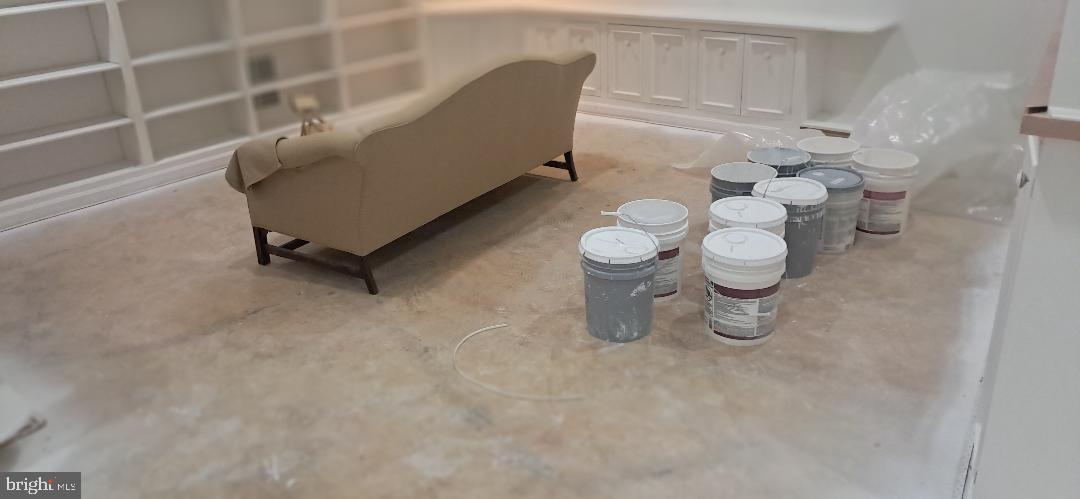 GLENWOOD MANOR - Residential