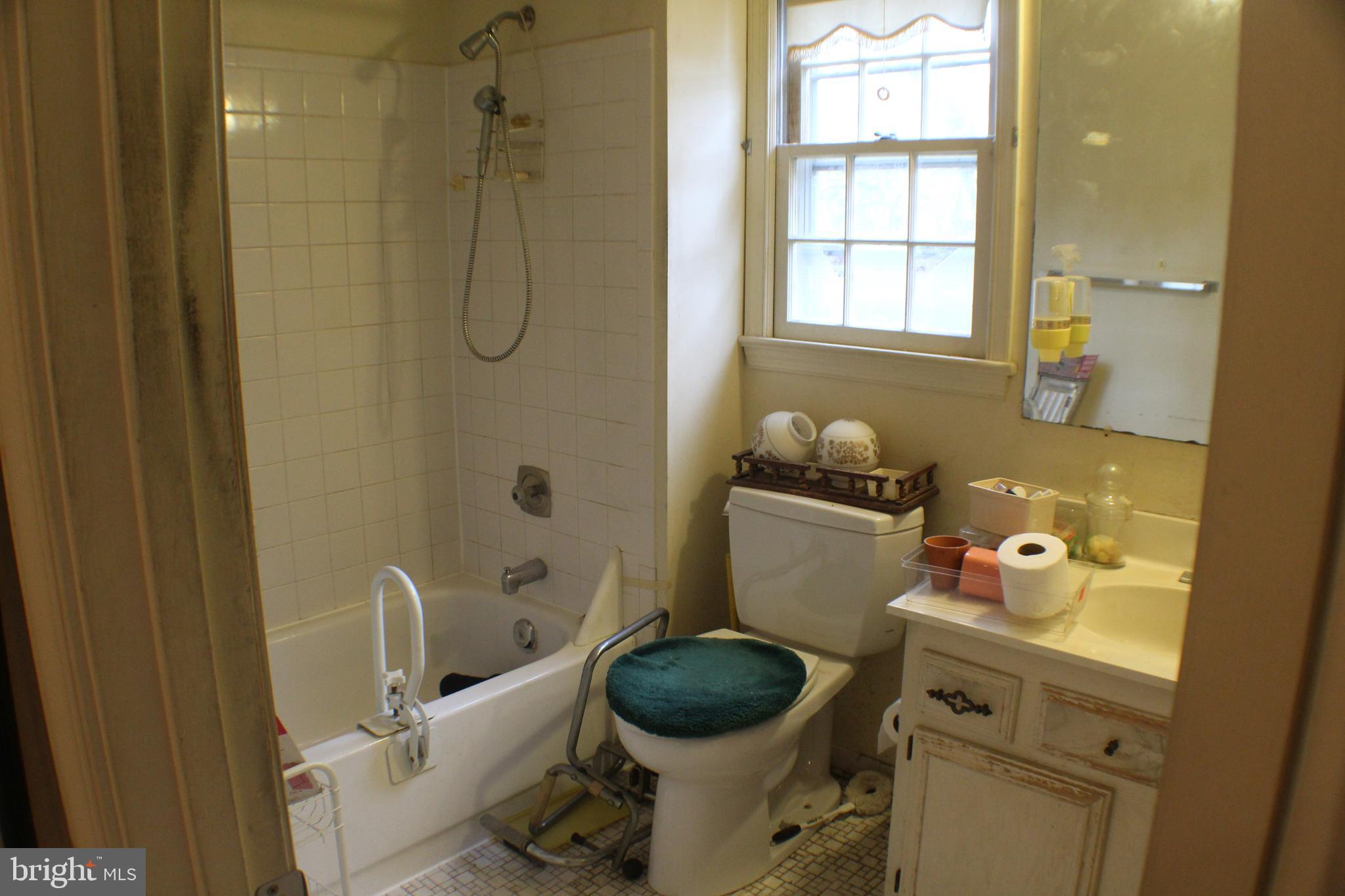 GLENWOOD MANOR - Residential