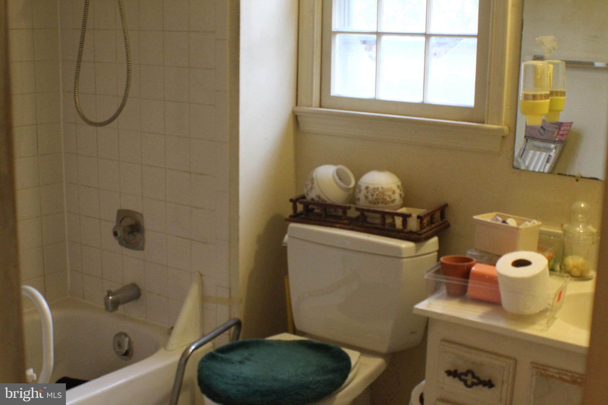 GLENWOOD MANOR - Residential