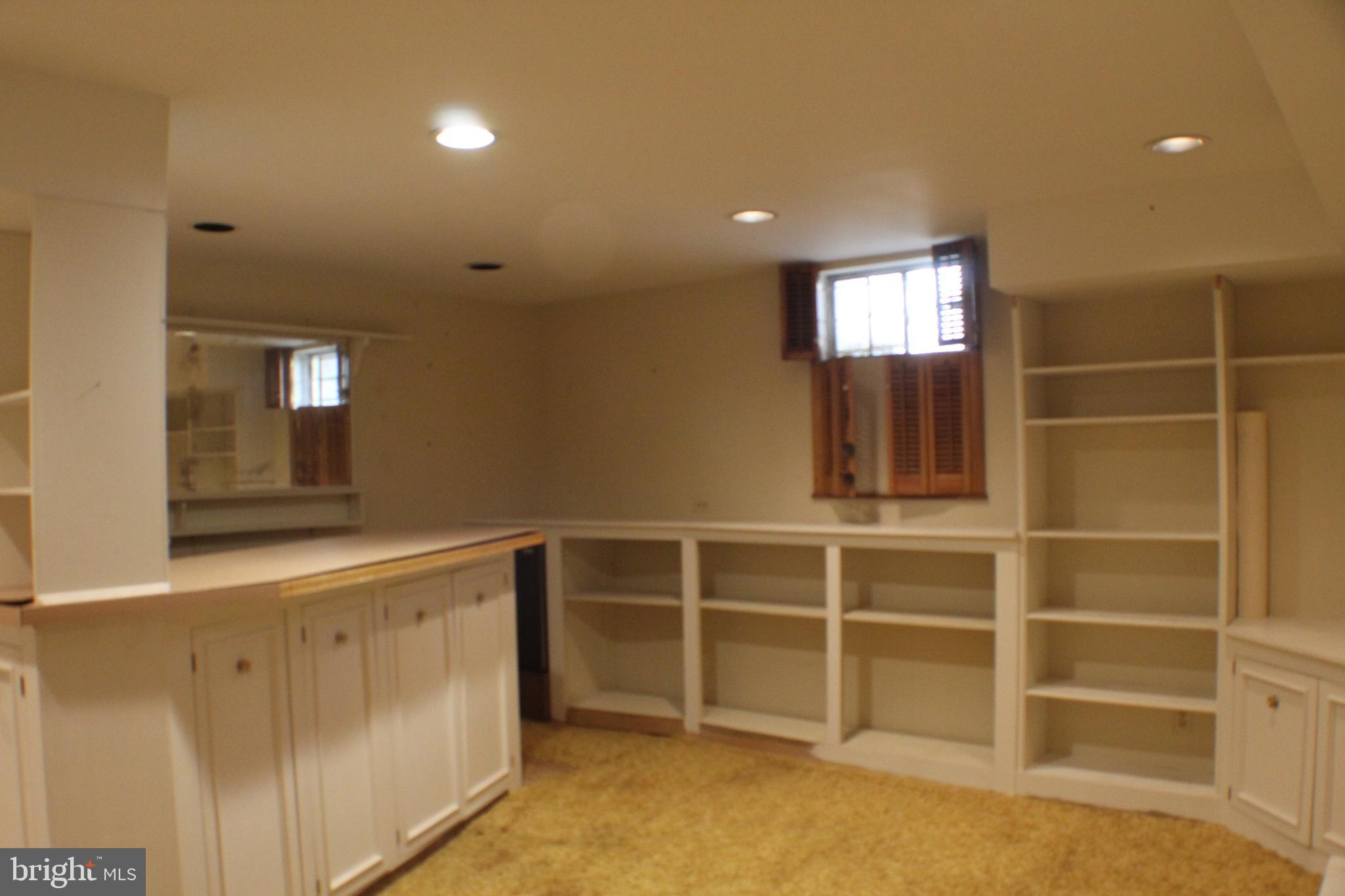 GLENWOOD MANOR - Residential