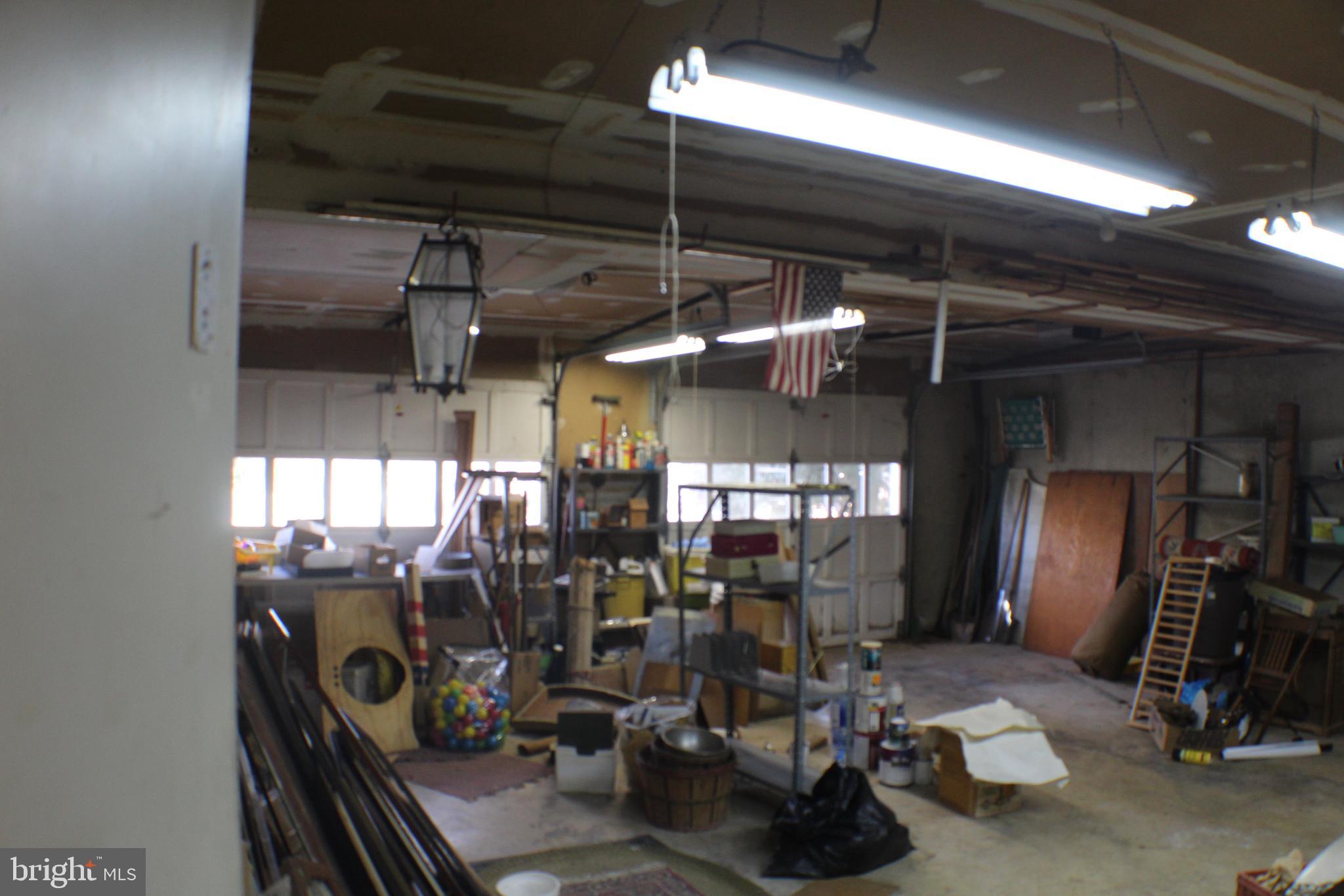 GLENWOOD MANOR - Residential